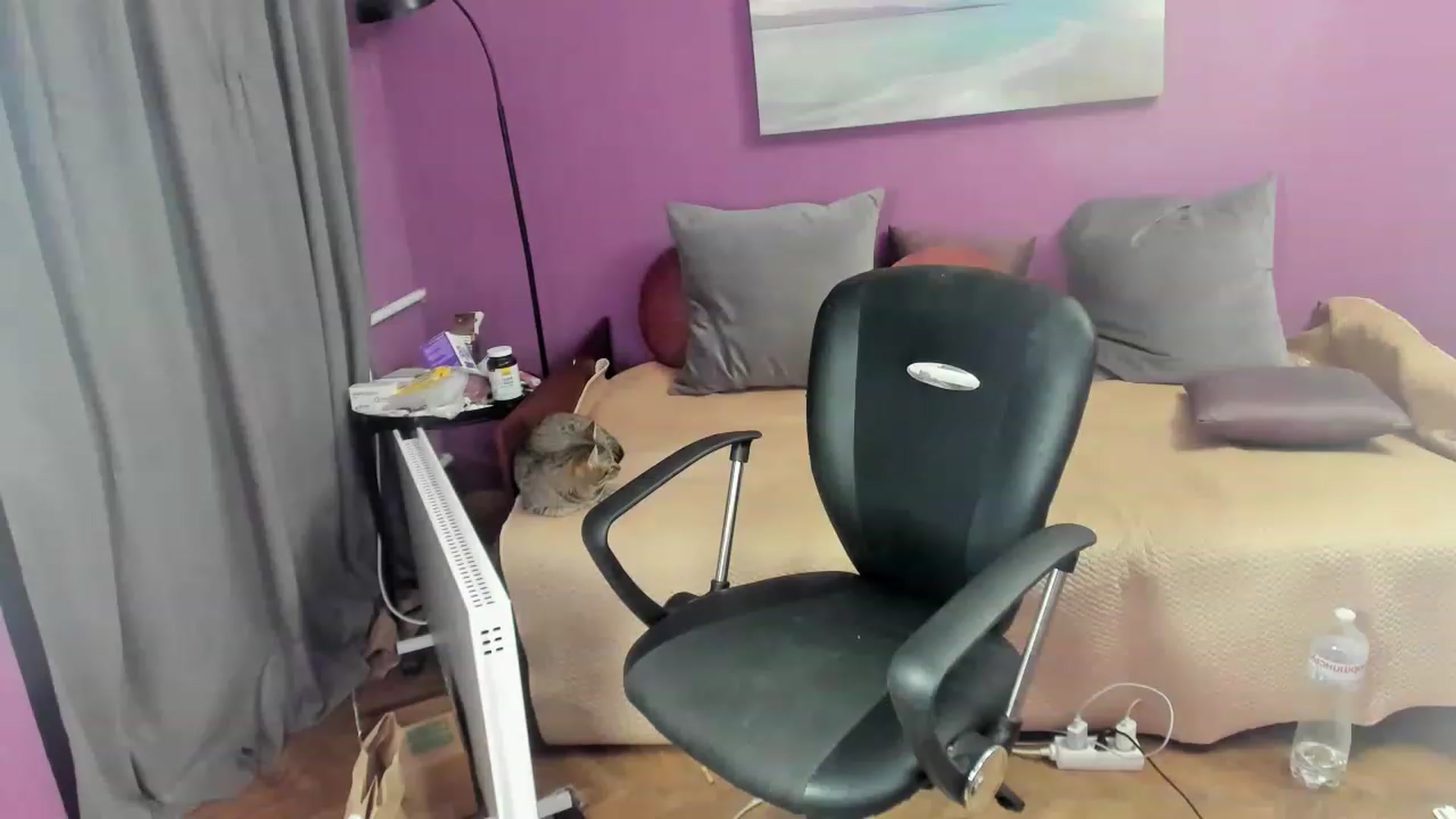 Gallery image thumbnail from Miss_Moan69's myfreecams stream on, 01/08/2023, 20:08 image 12 of 20