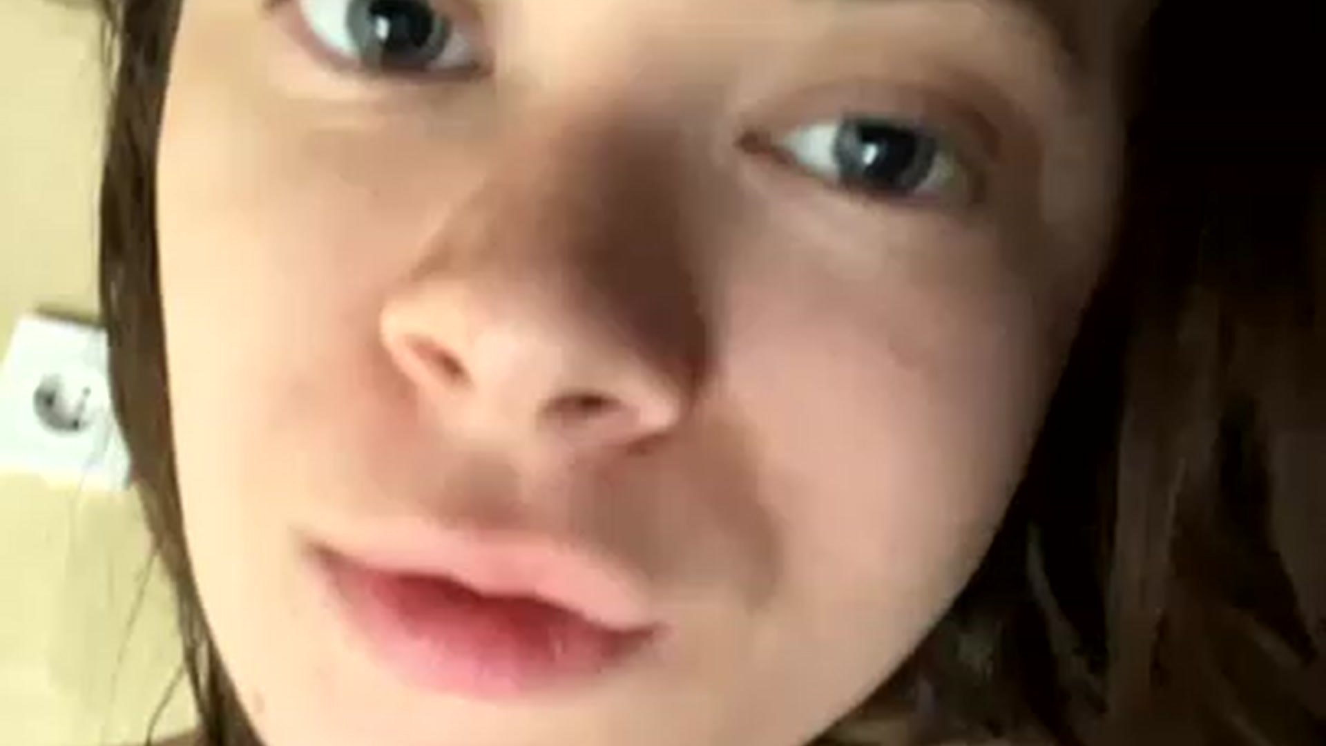 Gallery image thumbnail from Miss_Moan69's myfreecams stream on, 06/26/2023, 09:40 image 2 of 20