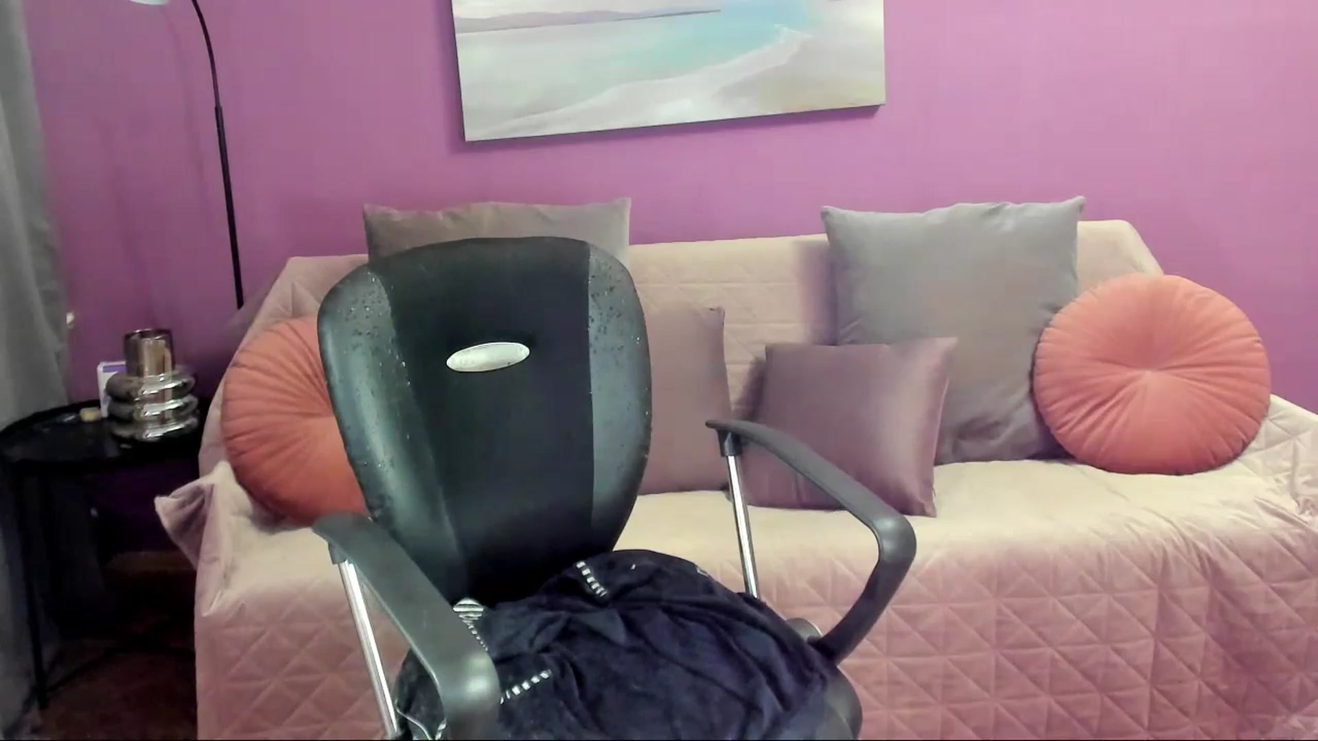 Gallery image thumbnail from Miss_Moan69's myfreecams stream on, 07/07/2023, 17:16 image 7 of 20
