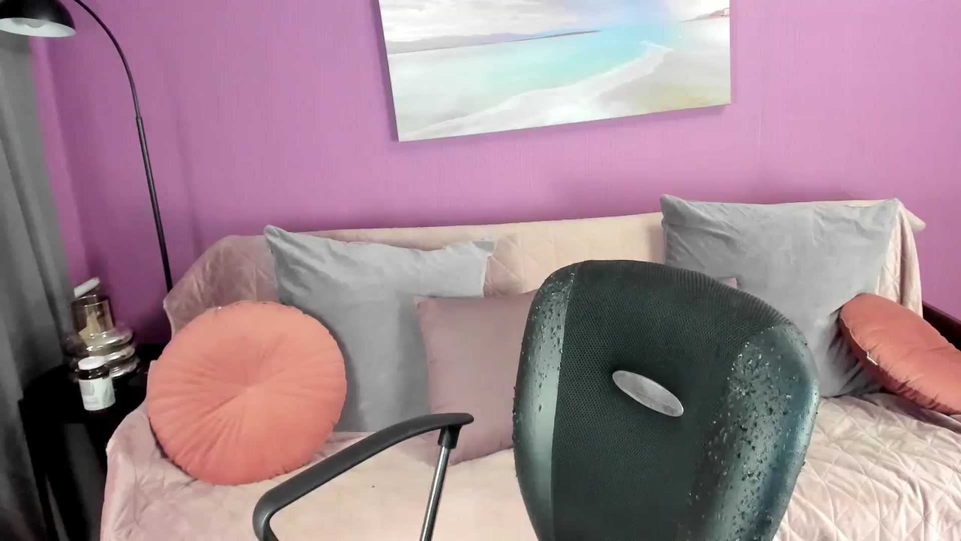 Gallery image thumbnail from Miss_Moan69's myfreecams stream on, 09/09/2023, 18:54 image 12 of 20
