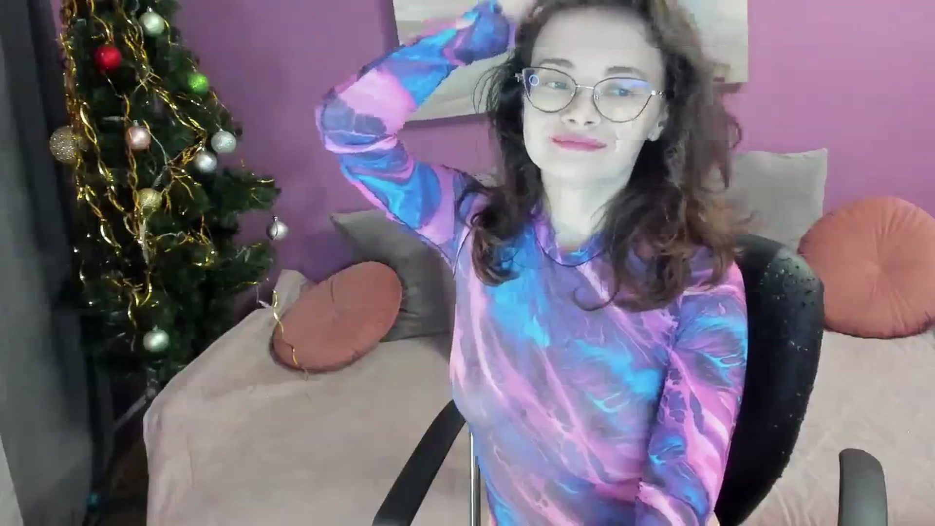 Gallery image thumbnail from Miss_Moan69's myfreecams stream on, 12/09/2023, 18:22 image 11 of 20