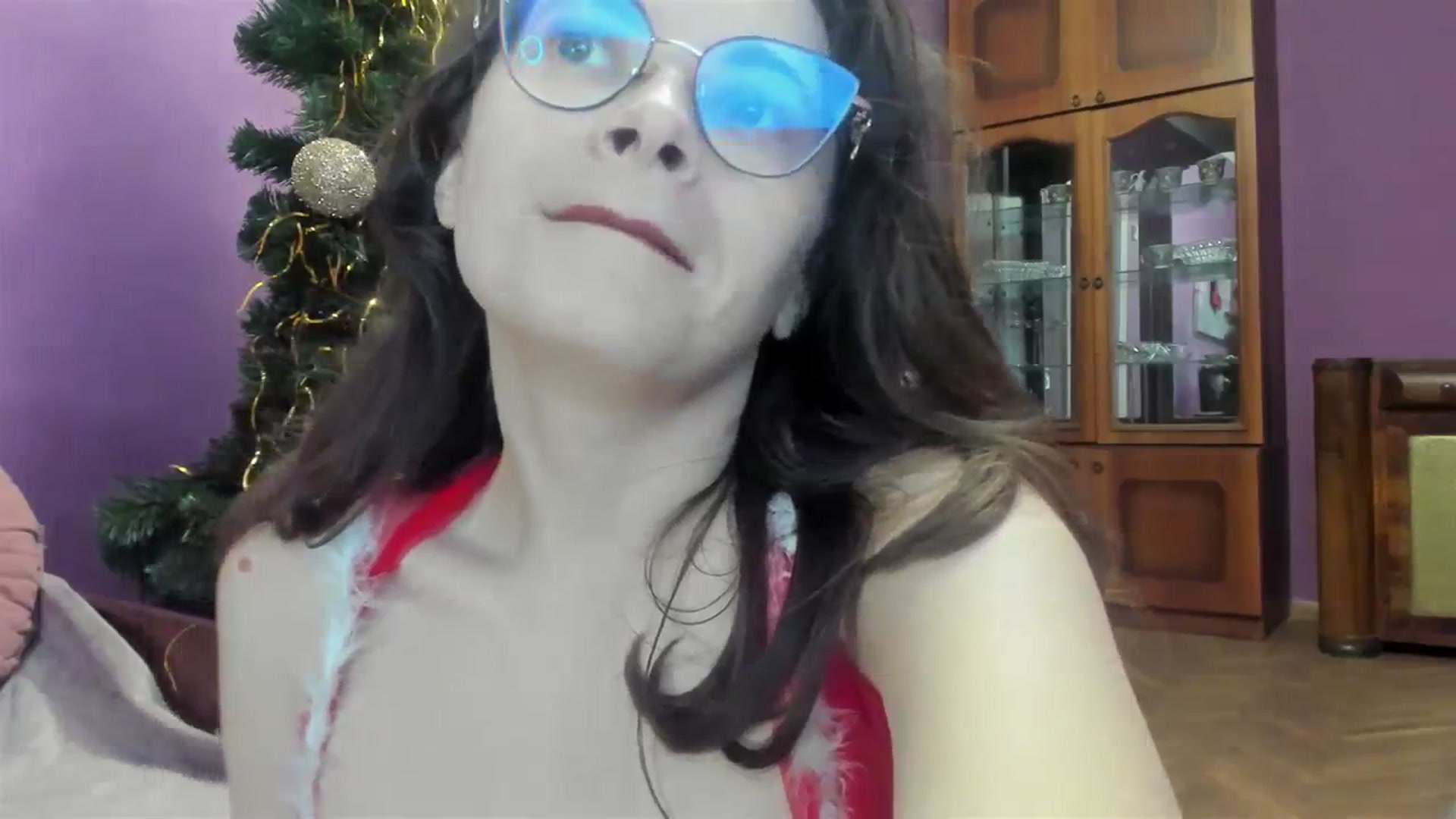 Gallery image thumbnail from Miss_Moan69's myfreecams stream on, 12/24/2023, 17:19 image 2 of 20