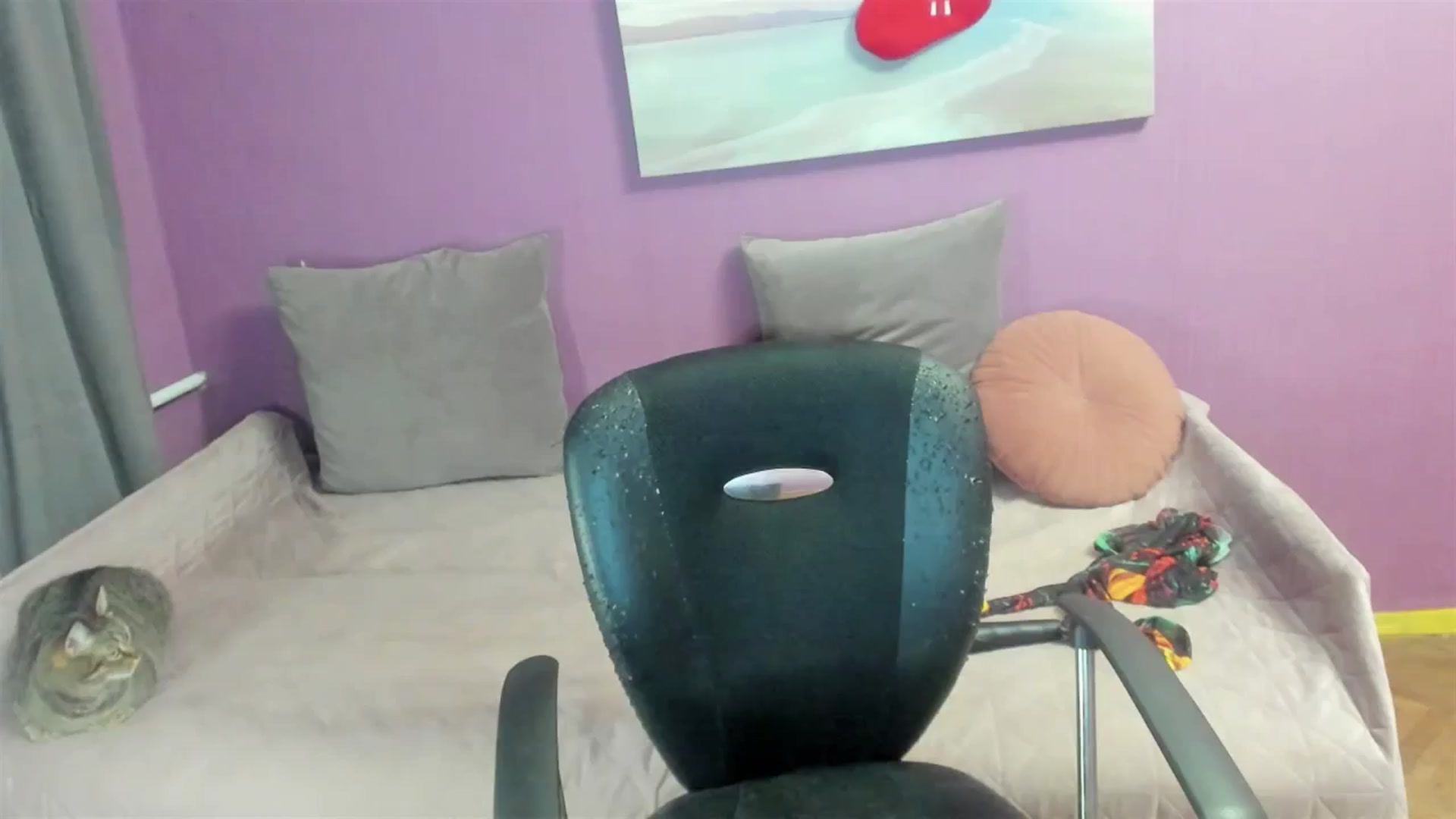 Gallery image thumbnail from Miss_Moan69's myfreecams stream on, 12/28/2023, 18:51 image 16 of 20
