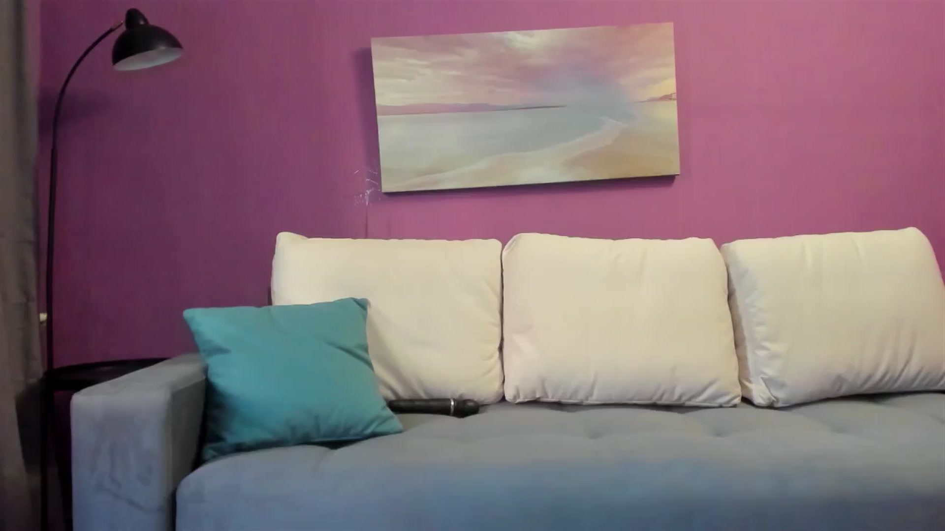 Gallery image thumbnail from Miss_Moan69's myfreecams stream on, 06/19/2024, 17:18 image 10 of 20