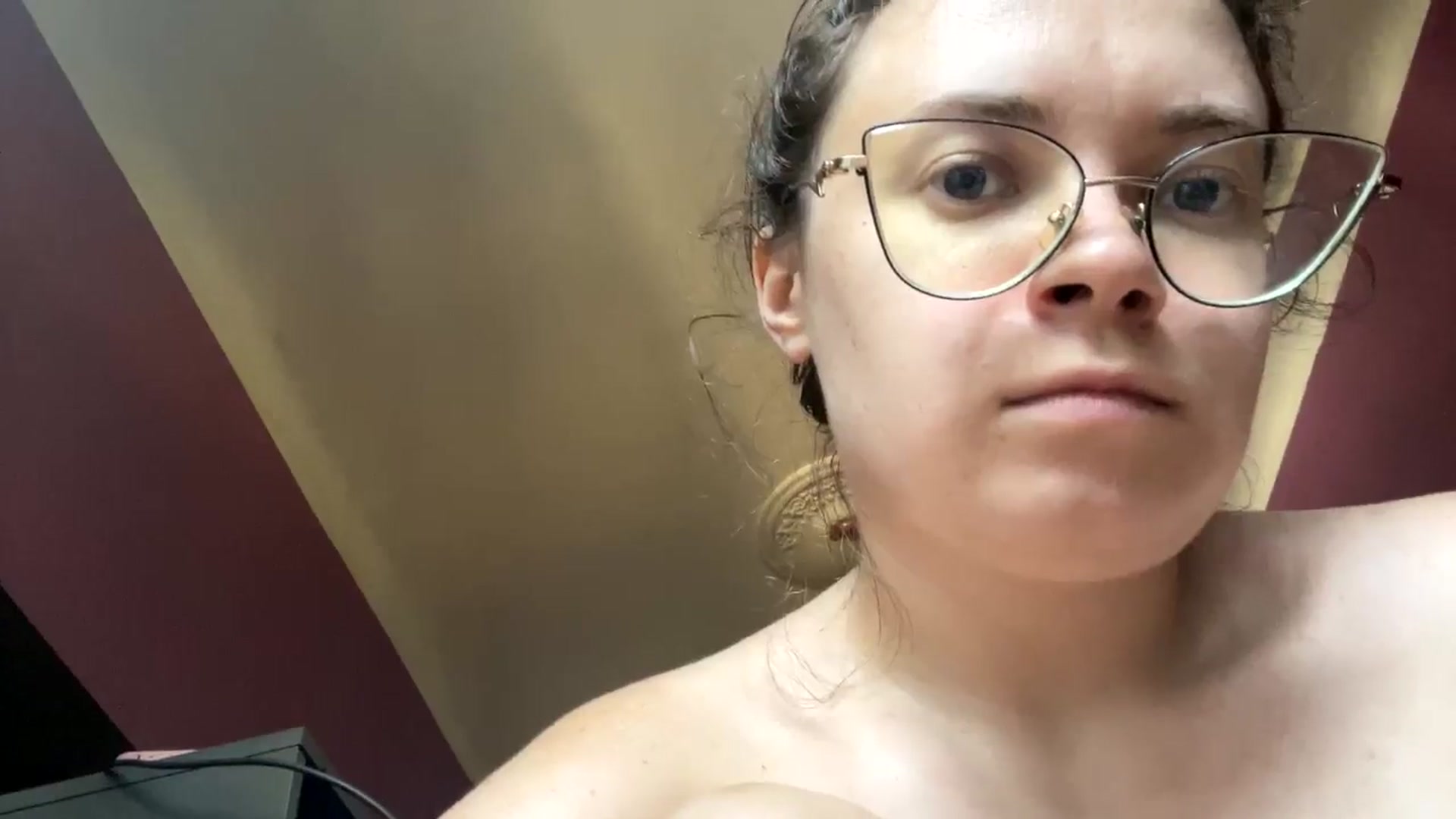 Gallery image thumbnail from Miss_Moan69's myfreecams stream on, 07/13/2024, 12:41 image 17 of 20
