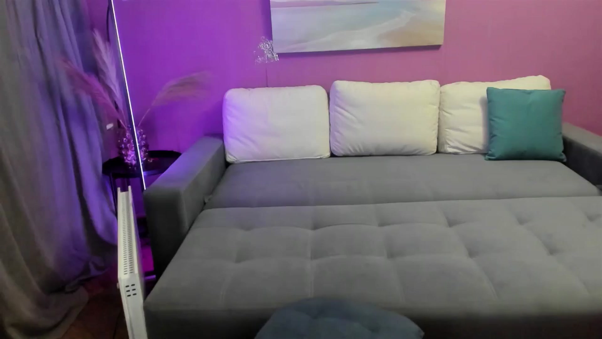 Gallery image thumbnail from Miss_Moan69's myfreecams stream on, 11/02/2024, 17:28 image 11 of 20