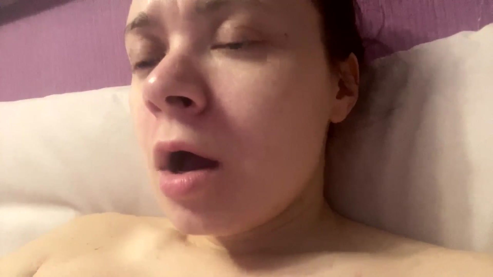 Gallery image thumbnail from Miss_Moan69's myfreecams stream on, 12/25/2024, 15:16 image 9 of 20