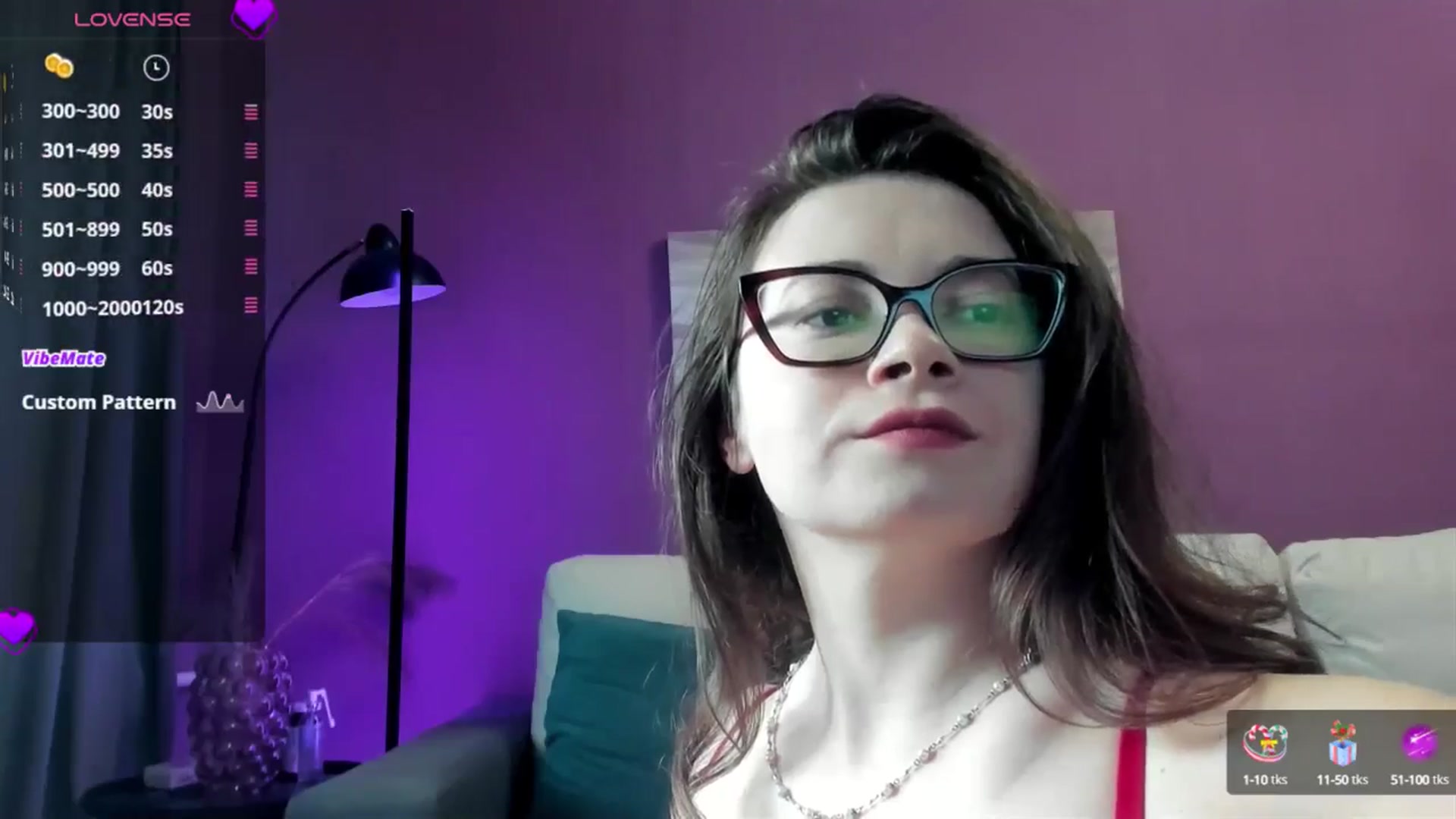 Gallery image thumbnail from Miss_Moan69's myfreecams stream on, 05/03/2025, 12:47 image 4 of 20