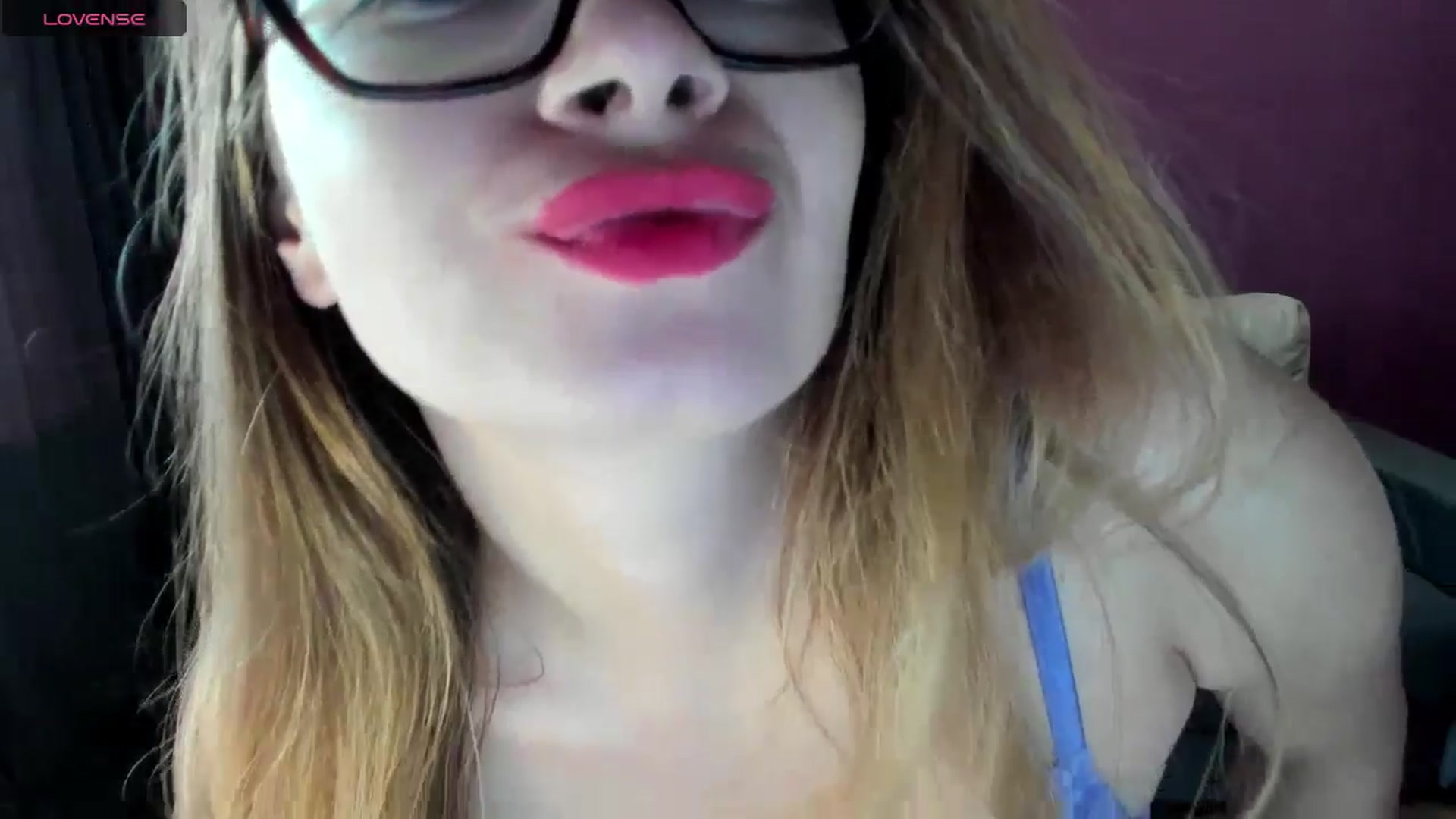 Gallery image thumbnail from Miss_Moan69's myfreecams stream on, 06/10/2025, 13:06 image 10 of 20