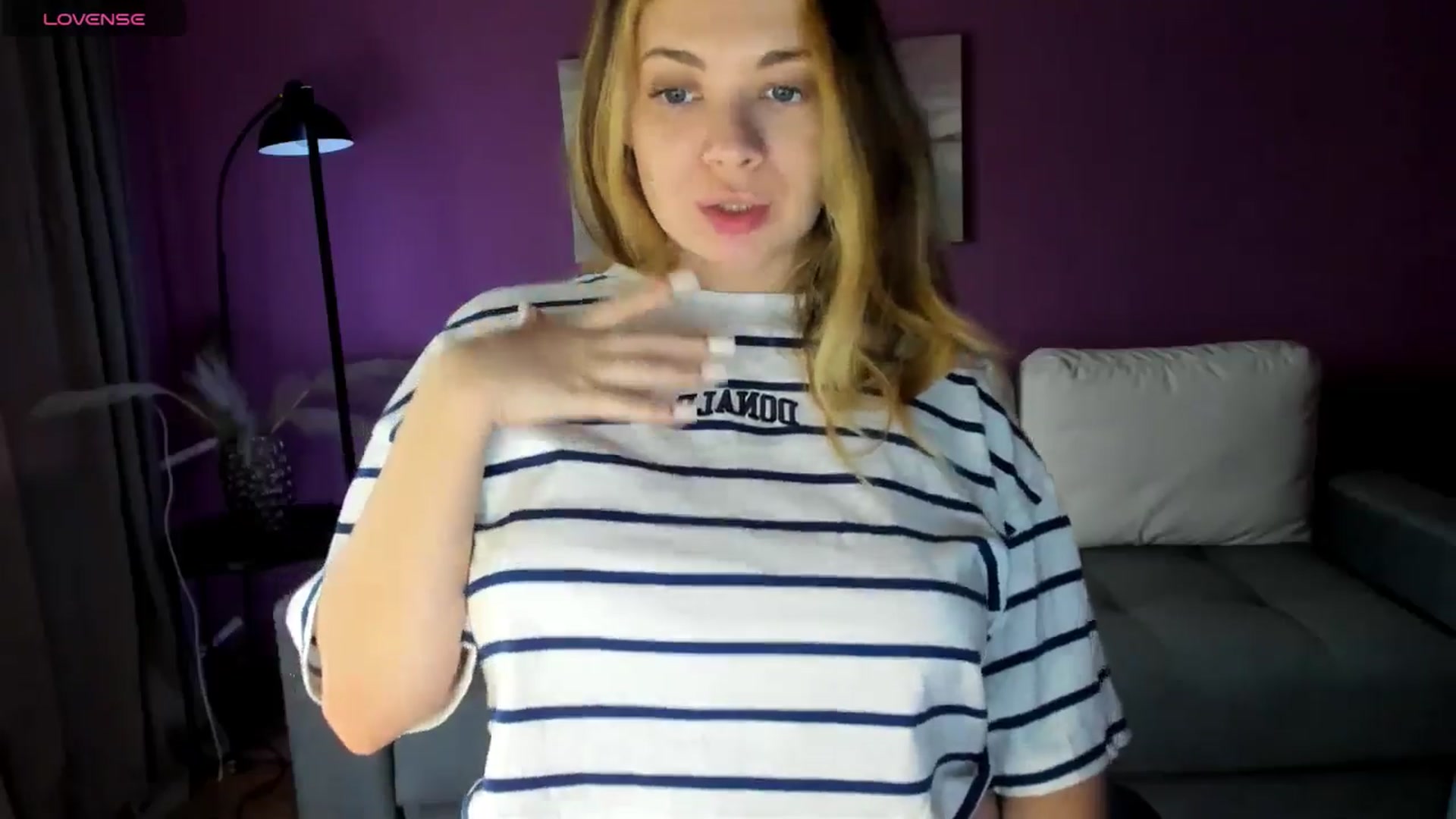 Gallery image thumbnail from Miss_Moan69's myfreecams stream on, 07/13/2025, 15:40 image 9 of 20