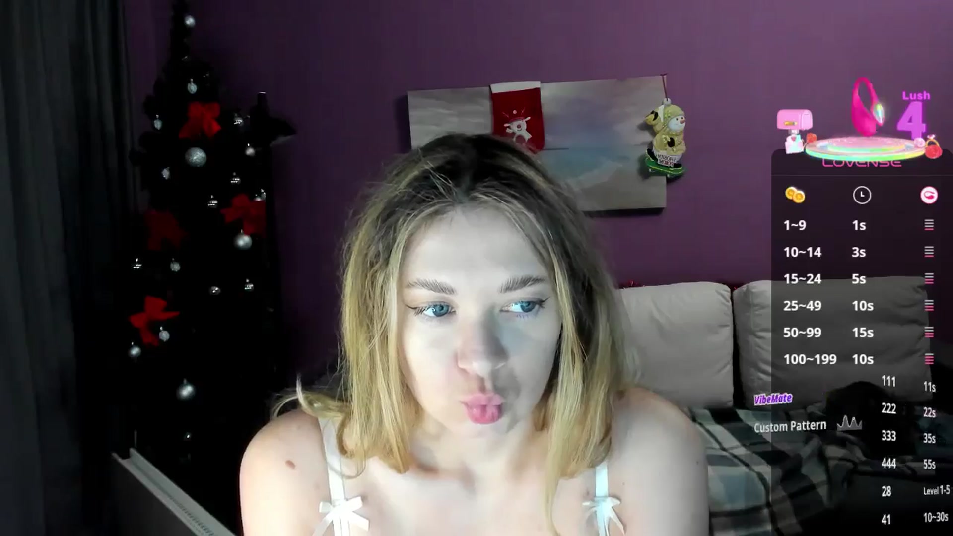 Gallery image thumbnail from Miss_Moan69's myfreecams stream on, 12/24/2025, 19:31 image 6 of 20