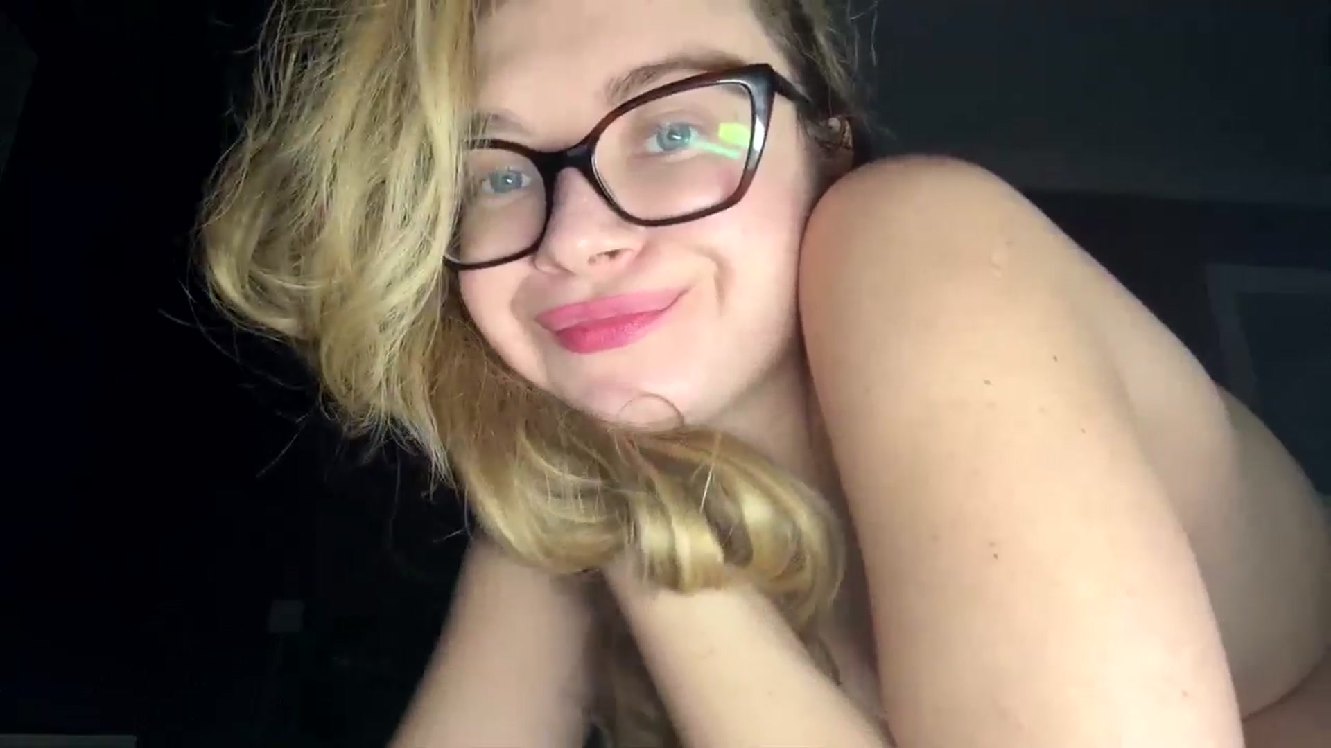 Gallery image thumbnail from Miss_Moan69's myfreecams stream on, 02/13/2026, 17:15 image 20 of 20