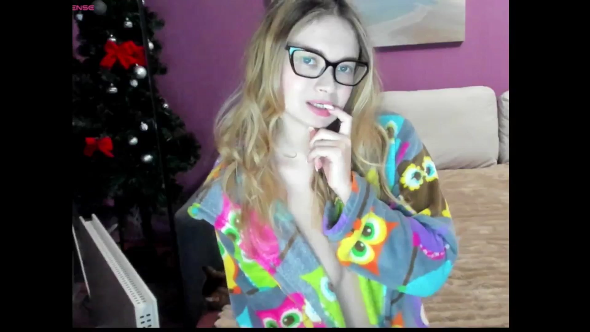 Gallery image thumbnail from Miss_Moan69's myfreecams stream on, 02/17/2026, 20:49 image 9 of 20