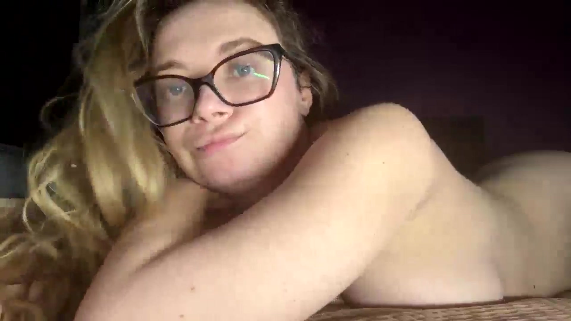 Gallery image thumbnail from Miss_Moan69's myfreecams stream on, 02/23/2026, 17:57 image 13 of 20