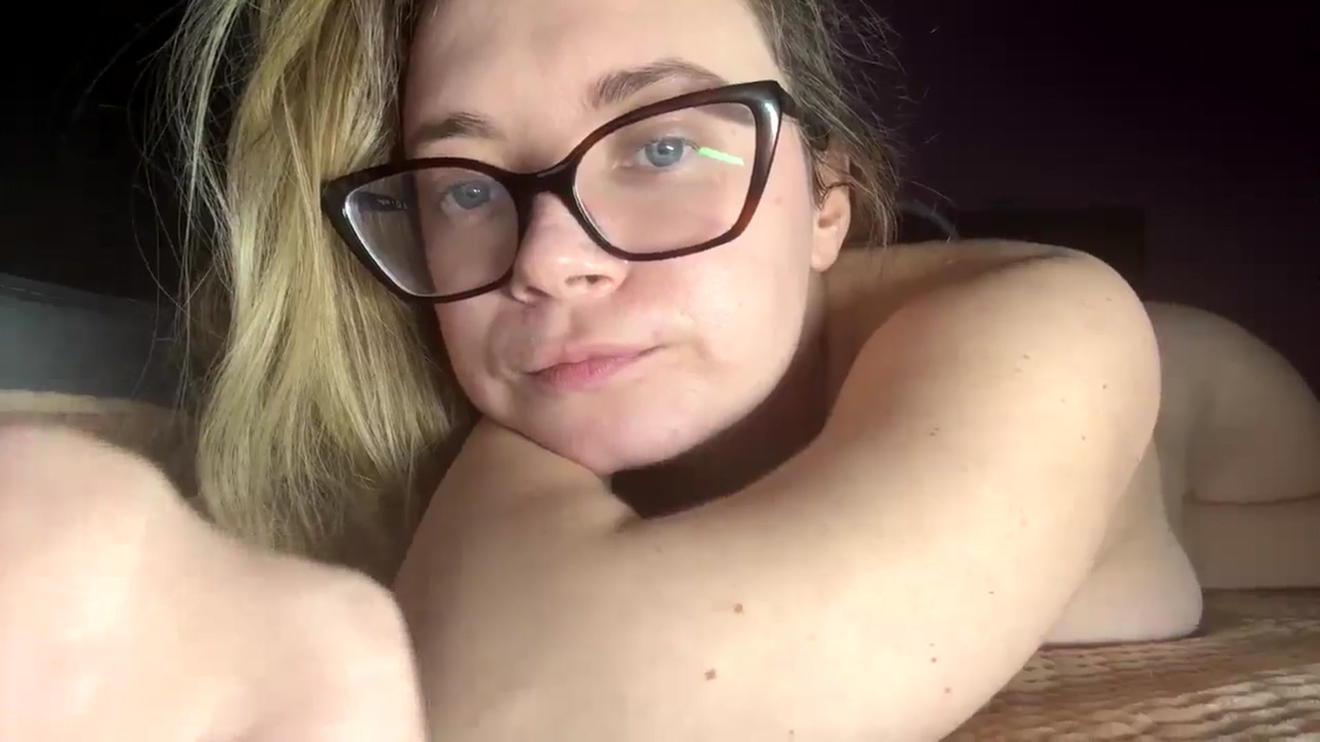 Gallery image thumbnail from Miss_Moan69's myfreecams stream on, 02/23/2026, 17:57 image 9 of 20