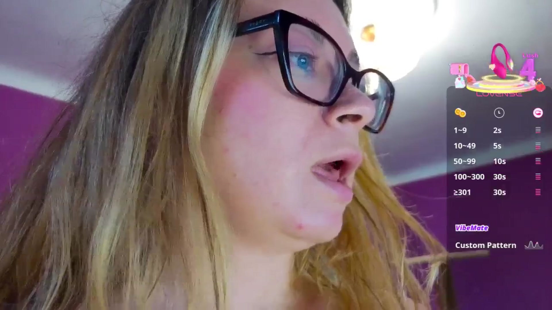 Gallery image thumbnail from Miss_Moan69's myfreecams stream on, 04/19/2026, 12:34 image 16 of 20