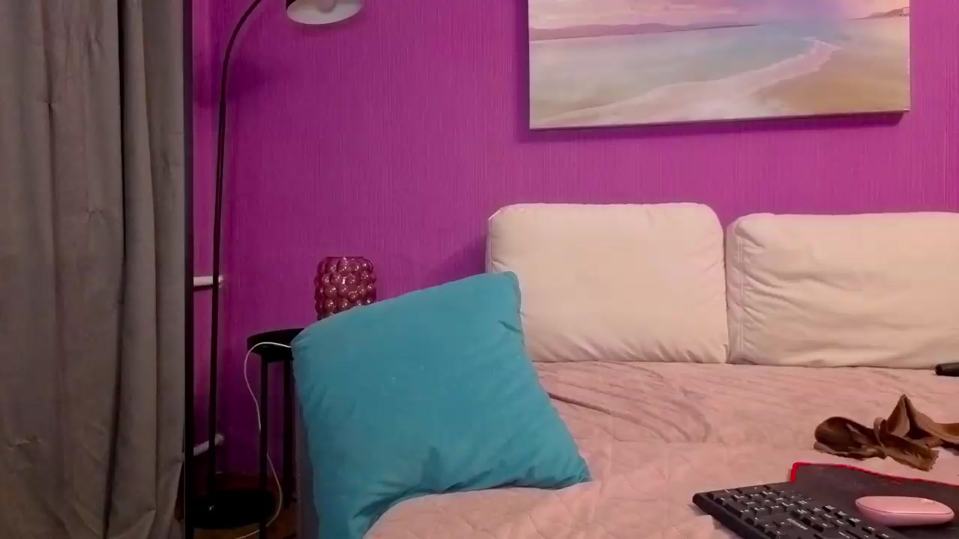 Gallery image thumbnail from Miss_Moan69's myfreecams stream on, 06/30/2026, 18:57 image 9 of 20
