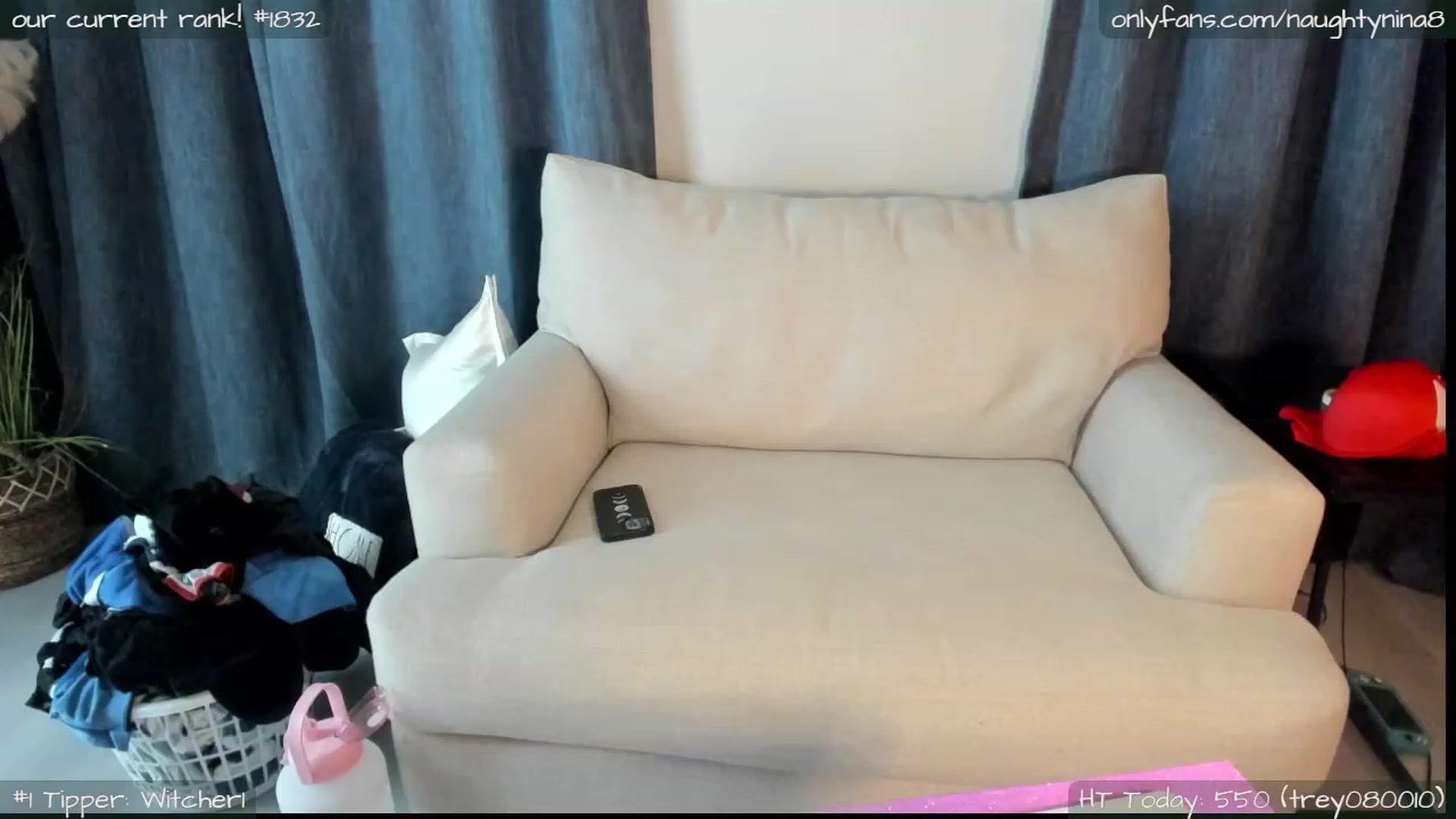 Gallery image thumbnail from Miss_Nina's myfreecams stream on, 06/28/2023, 24:55 image 16 of 20