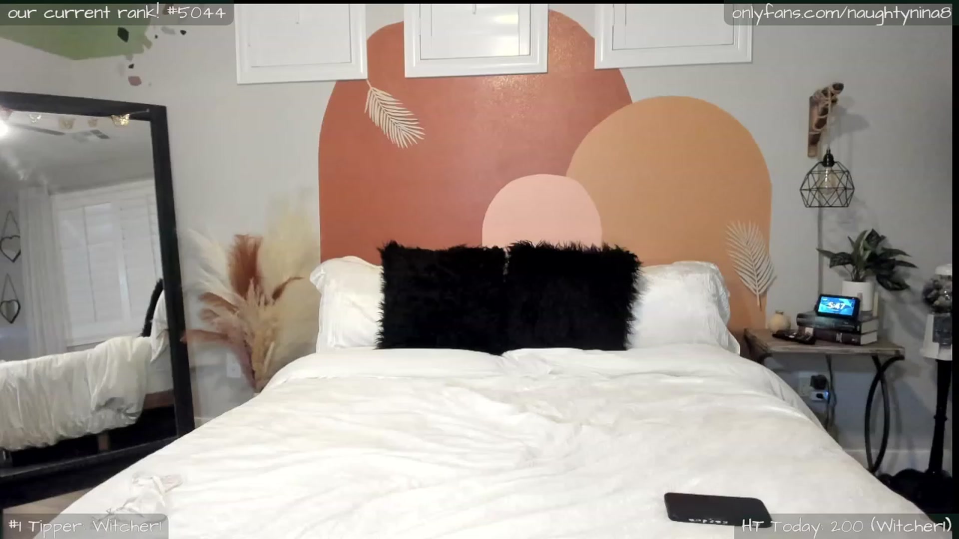 Gallery image thumbnail from Miss_Nina's myfreecams stream on, 11/08/2023, 01:51 image 19 of 20