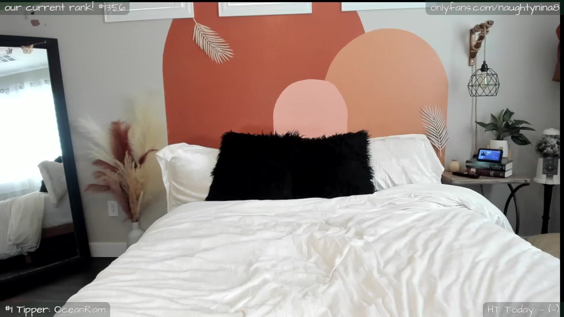 Gallery image thumbnail from Miss_Nina's myfreecams stream on, 12/15/2023, 22:21 image 6 of 20