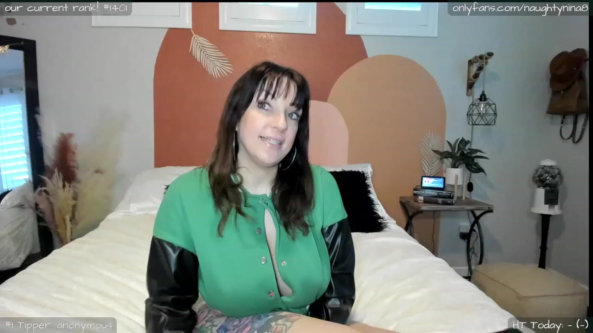 Gallery image thumbnail from Miss_Nina's myfreecams stream on, 02/08/2024, 02:36 image 1 of 20