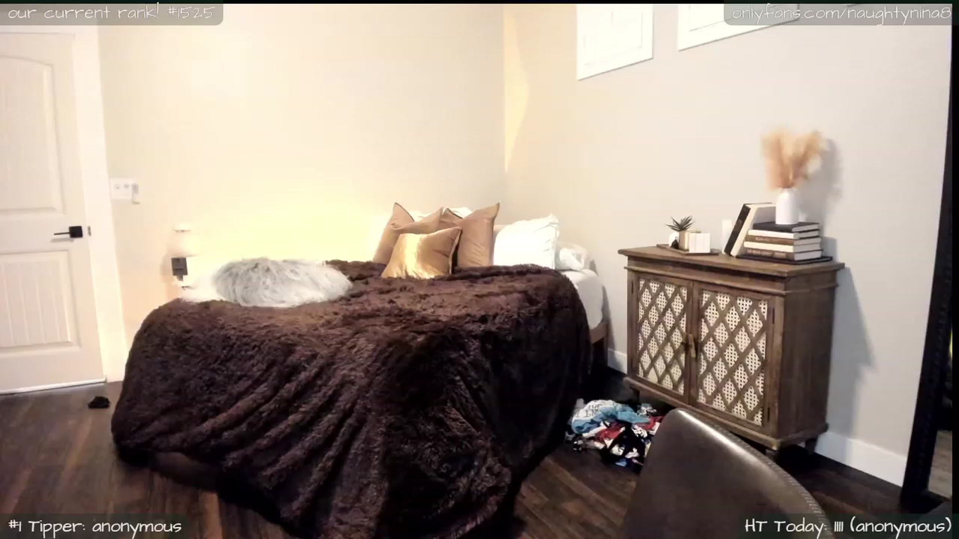 Gallery image thumbnail from Miss_Nina's myfreecams stream on, 03/06/2024, 07:08 image 13 of 20