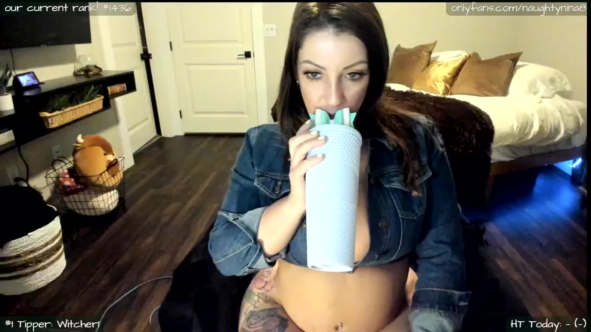 Gallery image thumbnail from Miss_Nina's myfreecams stream on, 05/23/2024, 05:18 image 12 of 20