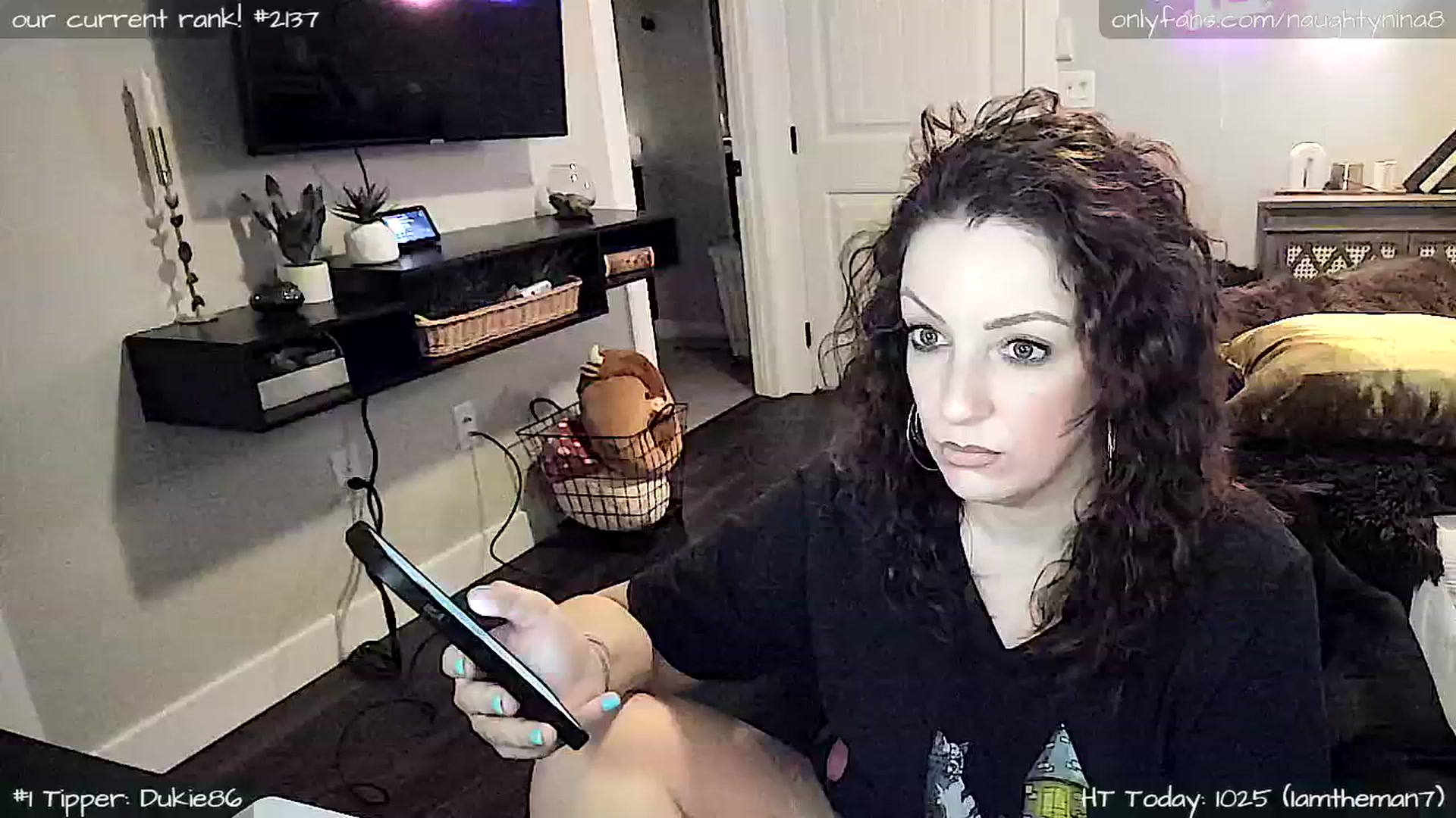 Gallery image thumbnail from Miss_Nina's myfreecams stream on, 07/12/2024, 06:45 image 14 of 20