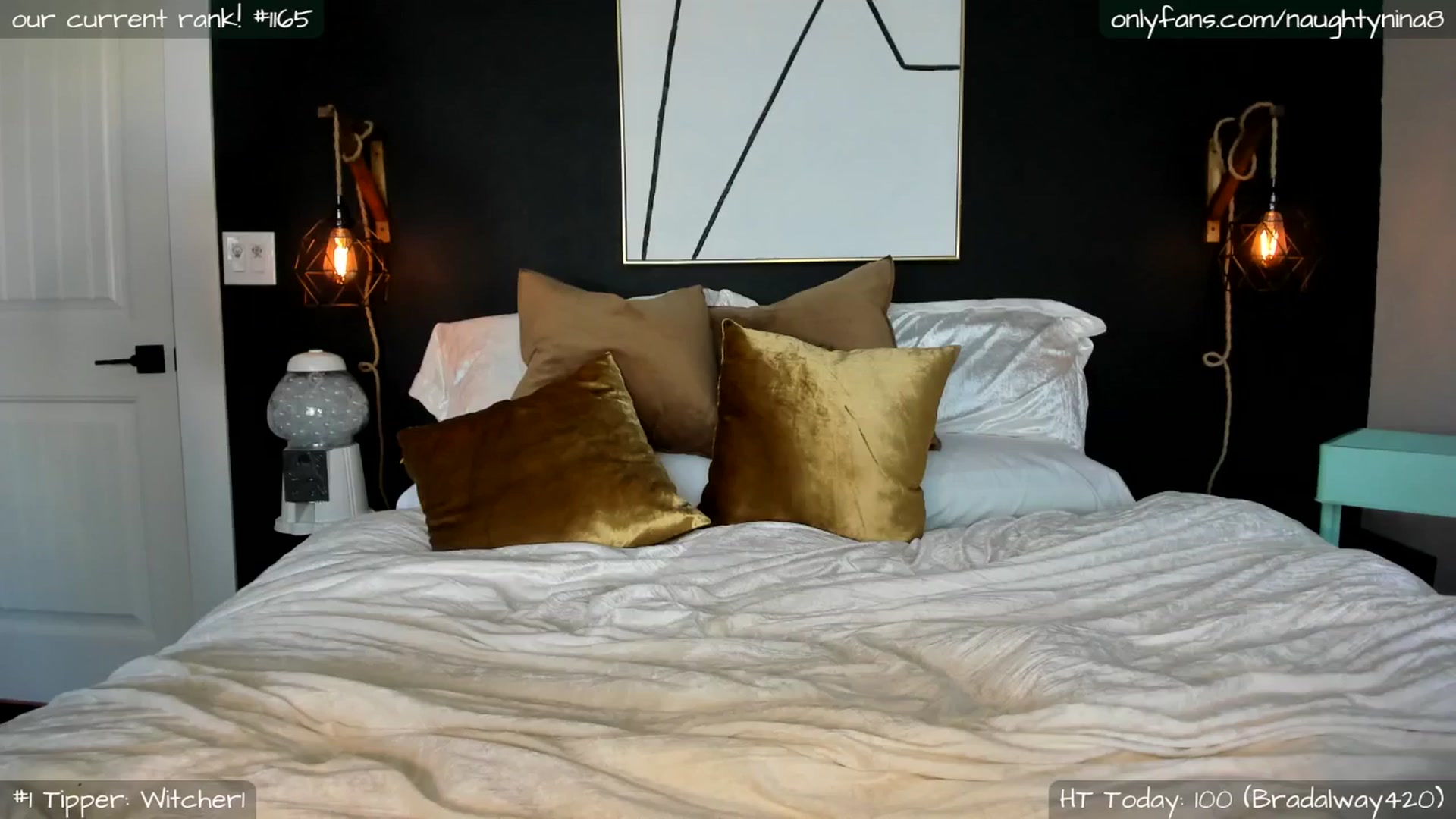 Gallery image thumbnail from Miss_Nina's myfreecams stream on, 04/25/2025, 14:55 image 1 of 20