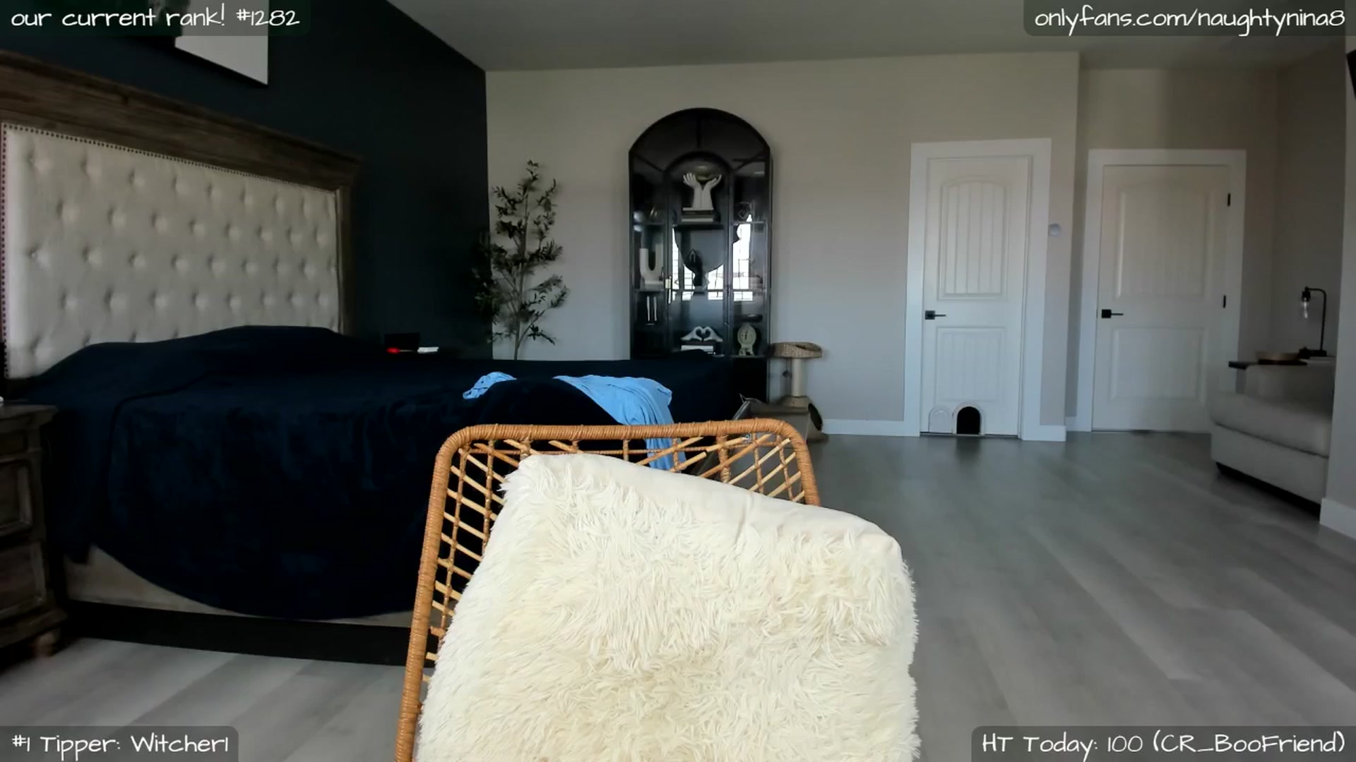 Gallery image thumbnail from Miss_Nina's myfreecams stream on, 05/21/2025, 21:23 image 17 of 20