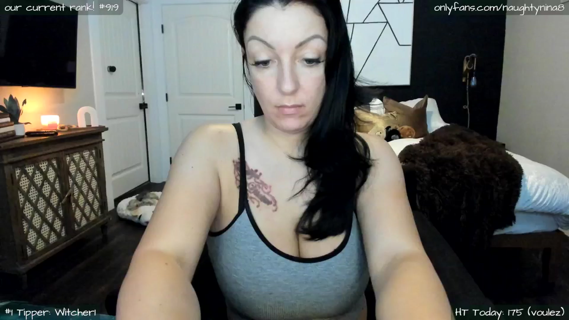 Gallery image thumbnail from Miss_Nina's myfreecams stream on, 10/17/2025, 16:02 image 18 of 20