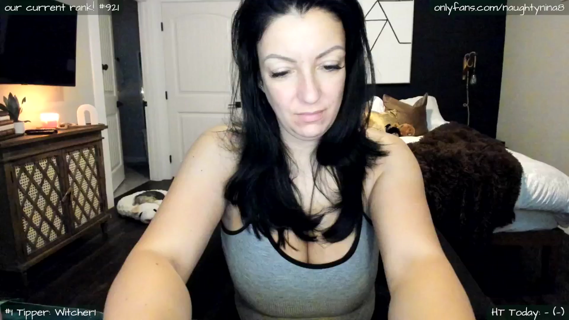 Gallery image thumbnail from Miss_Nina's myfreecams stream on, 10/17/2025, 16:02 image 4 of 20