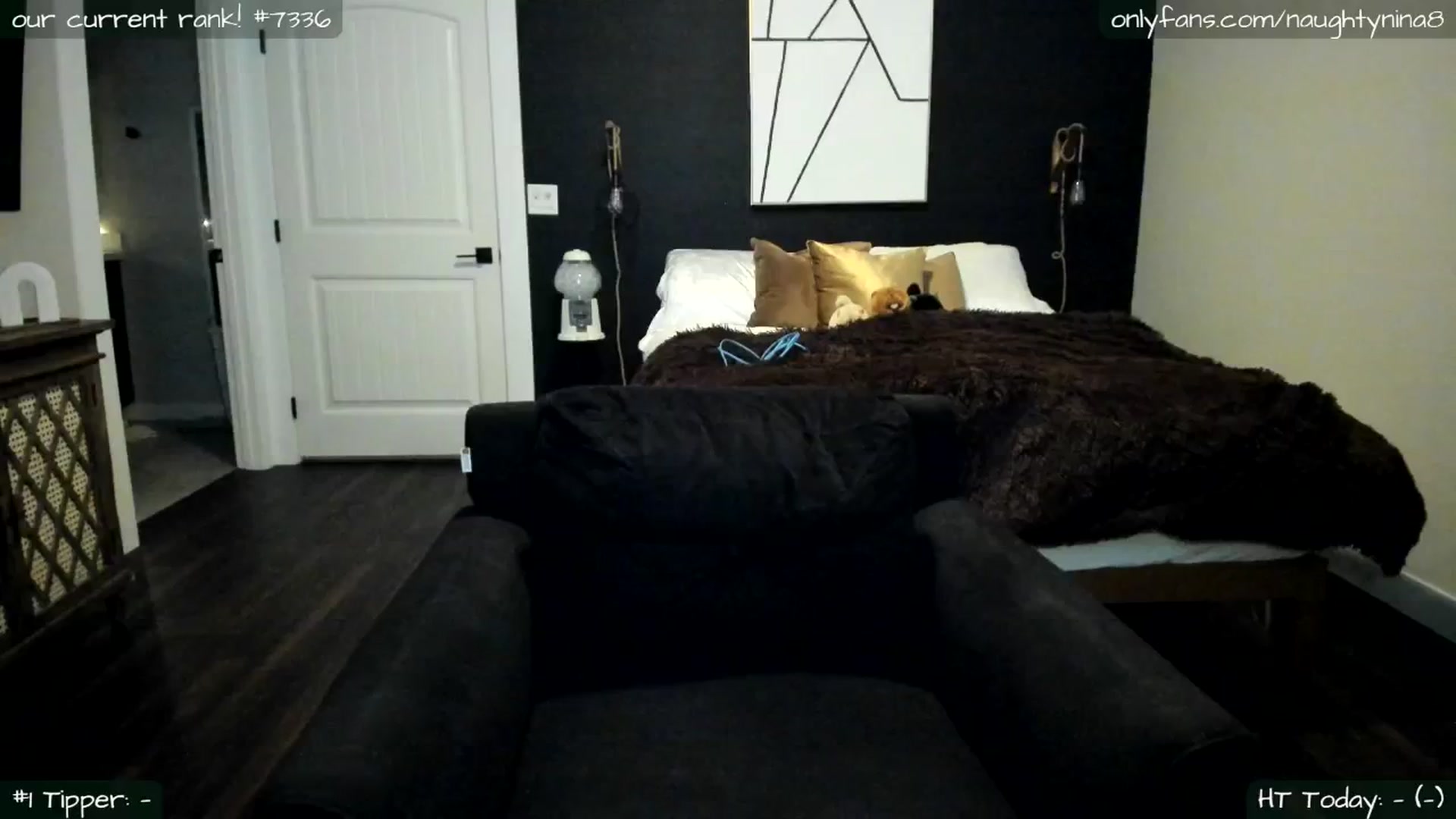 Gallery image thumbnail from Miss_Nina's myfreecams stream on, 11/06/2025, 17:13 image 17 of 20