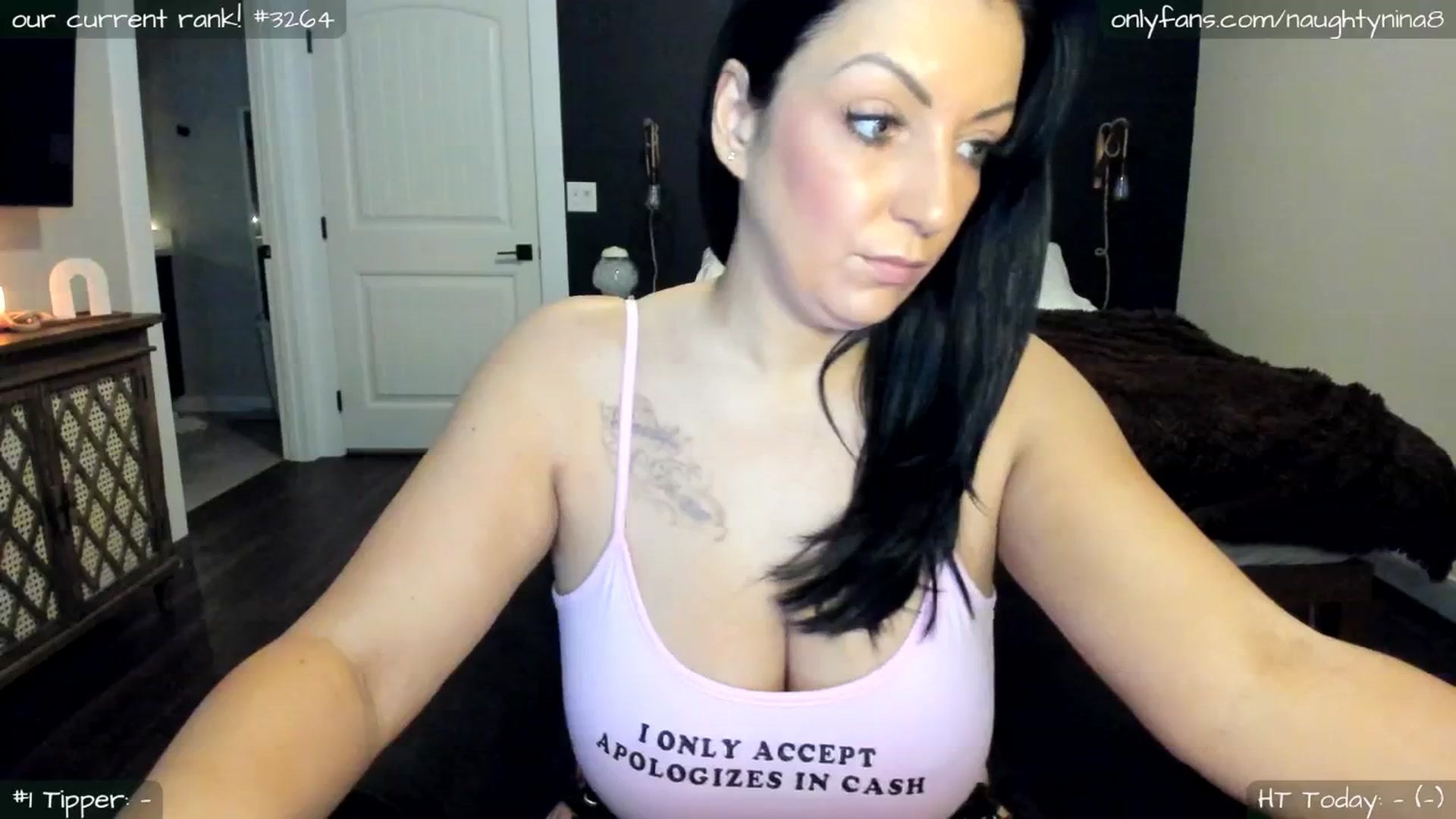 Gallery image thumbnail from Miss_Nina's myfreecams stream on, 11/06/2025, 18:15 image 13 of 20