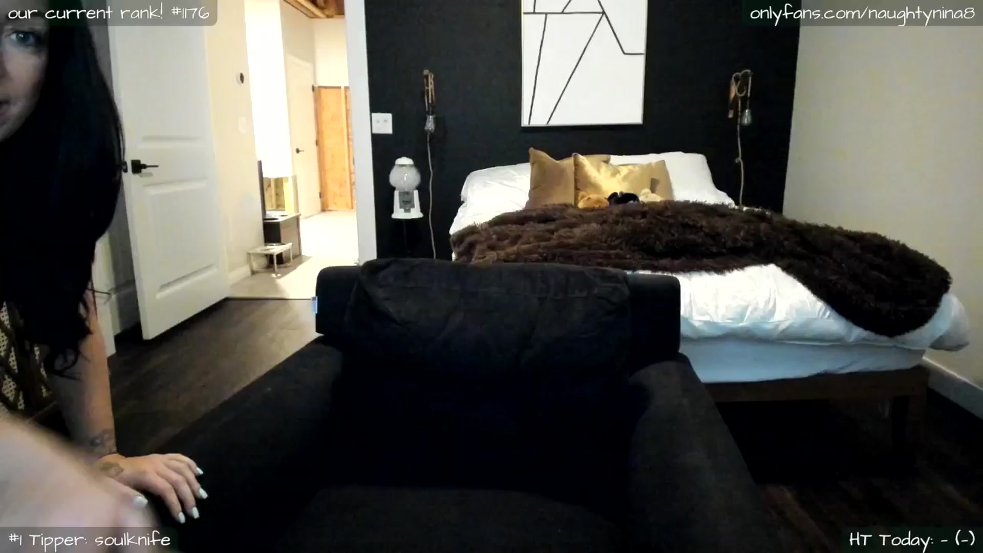 Gallery image thumbnail from Miss_Nina's myfreecams stream on, 11/12/2025, 17:34 image 1 of 20
