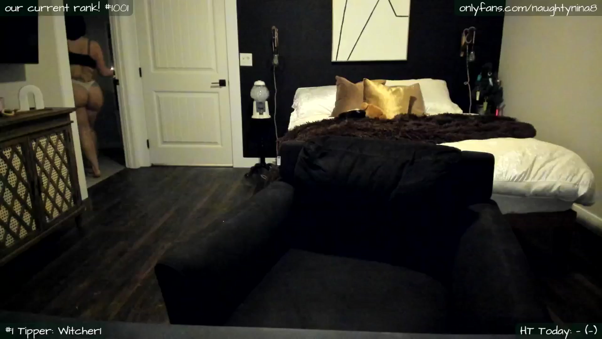 Gallery image thumbnail from Miss_Nina's myfreecams stream on, 12/16/2025, 01:34 image 1 of 20