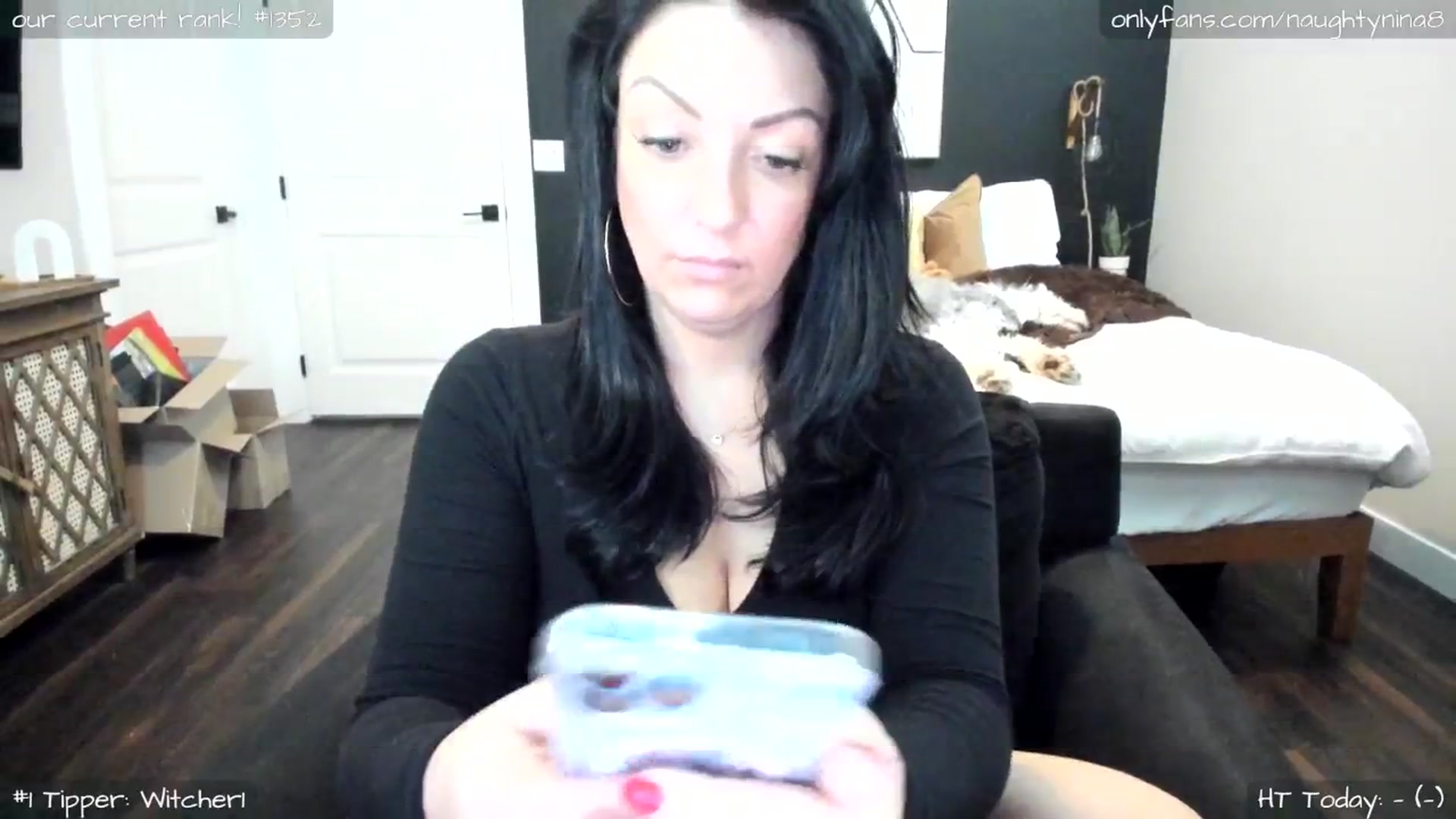 Gallery image thumbnail from Miss_Nina's myfreecams stream on, 01/29/2026, 23:58 image 11 of 20