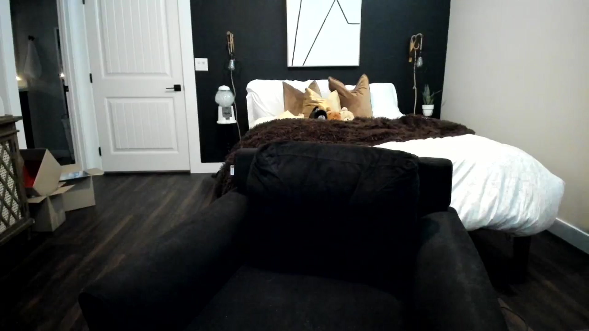 Gallery image thumbnail from Miss_Nina's myfreecams stream on, 02/09/2026, 22:42 image 6 of 20