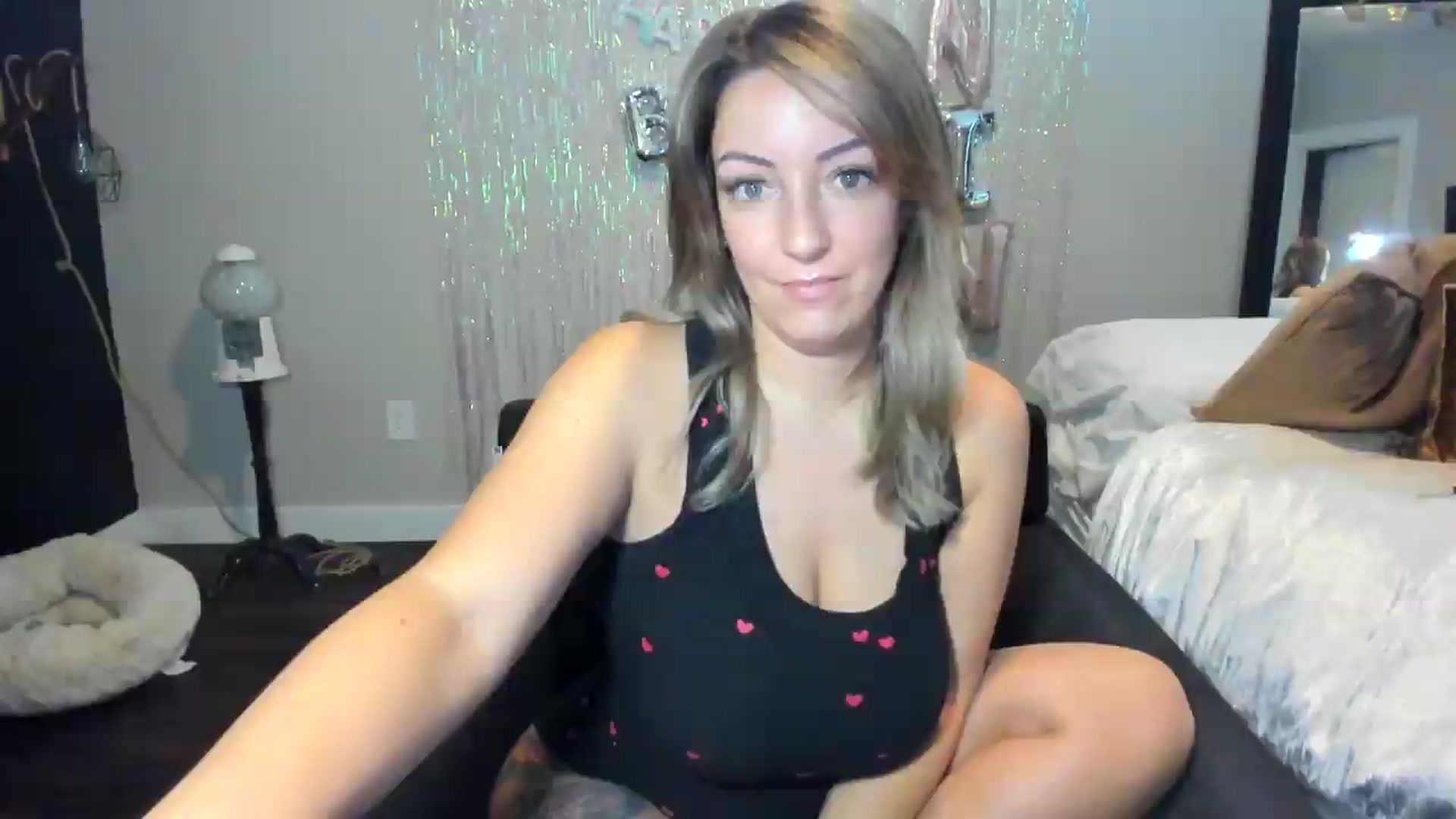 Gallery image thumbnail from Miss_Nina's myfreecams stream on, 08/07/2026, 17:04 image 20 of 20