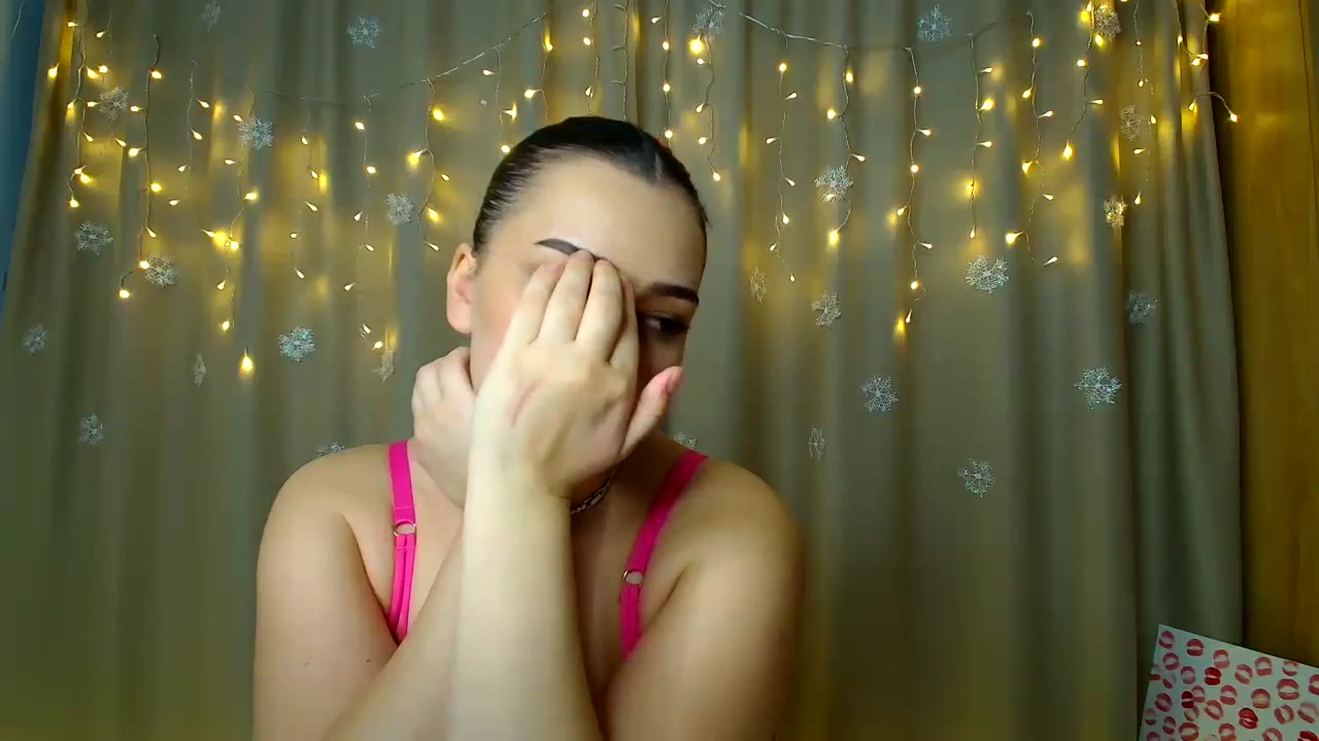 Gallery image thumbnail from Miss_Noel's myfreecams stream on, 12/16/2023, 18:24 image 15 of 20