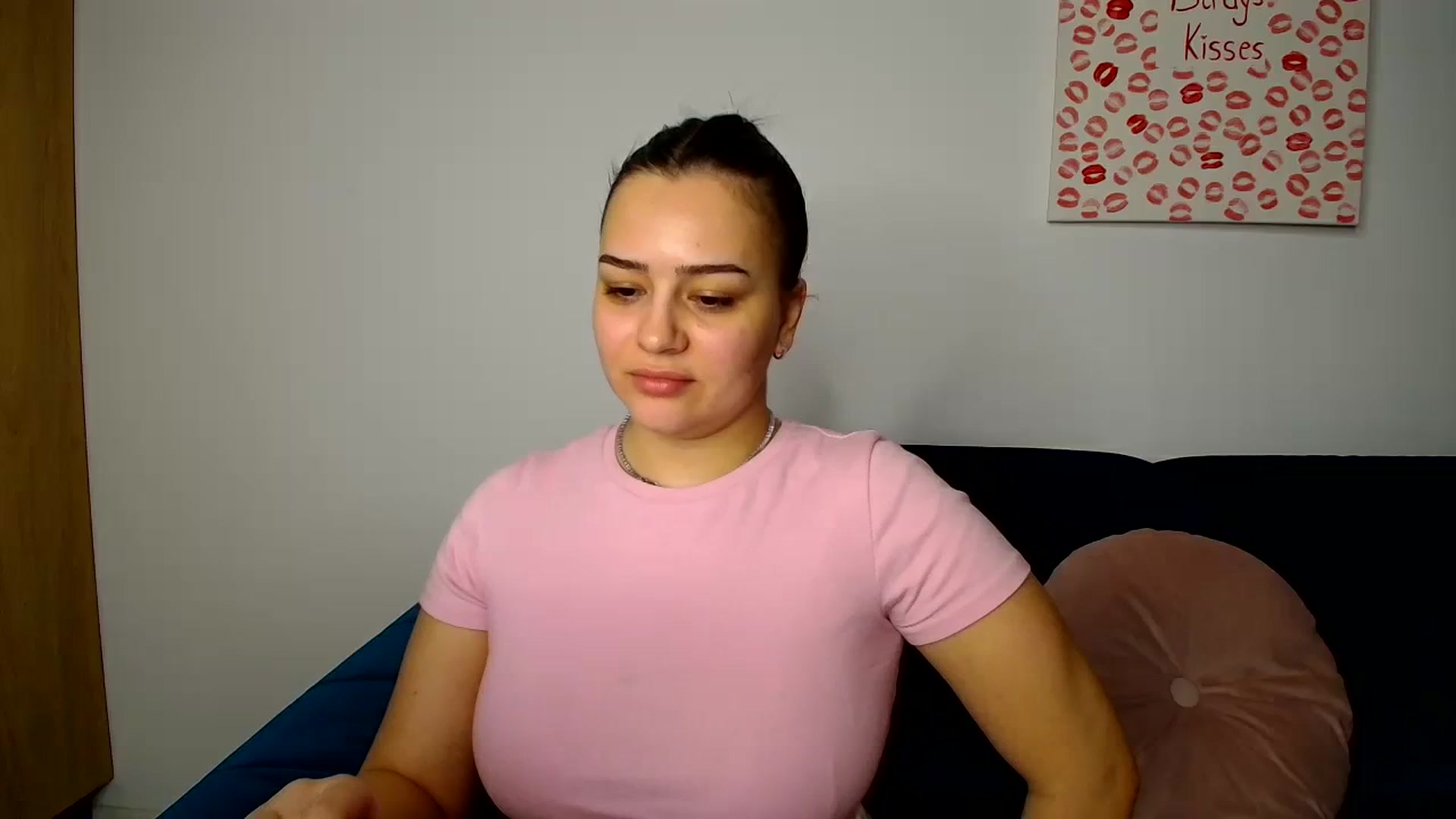 Gallery image thumbnail from Miss_Noel's myfreecams stream on, 01/03/2024, 16:39 image 9 of 20