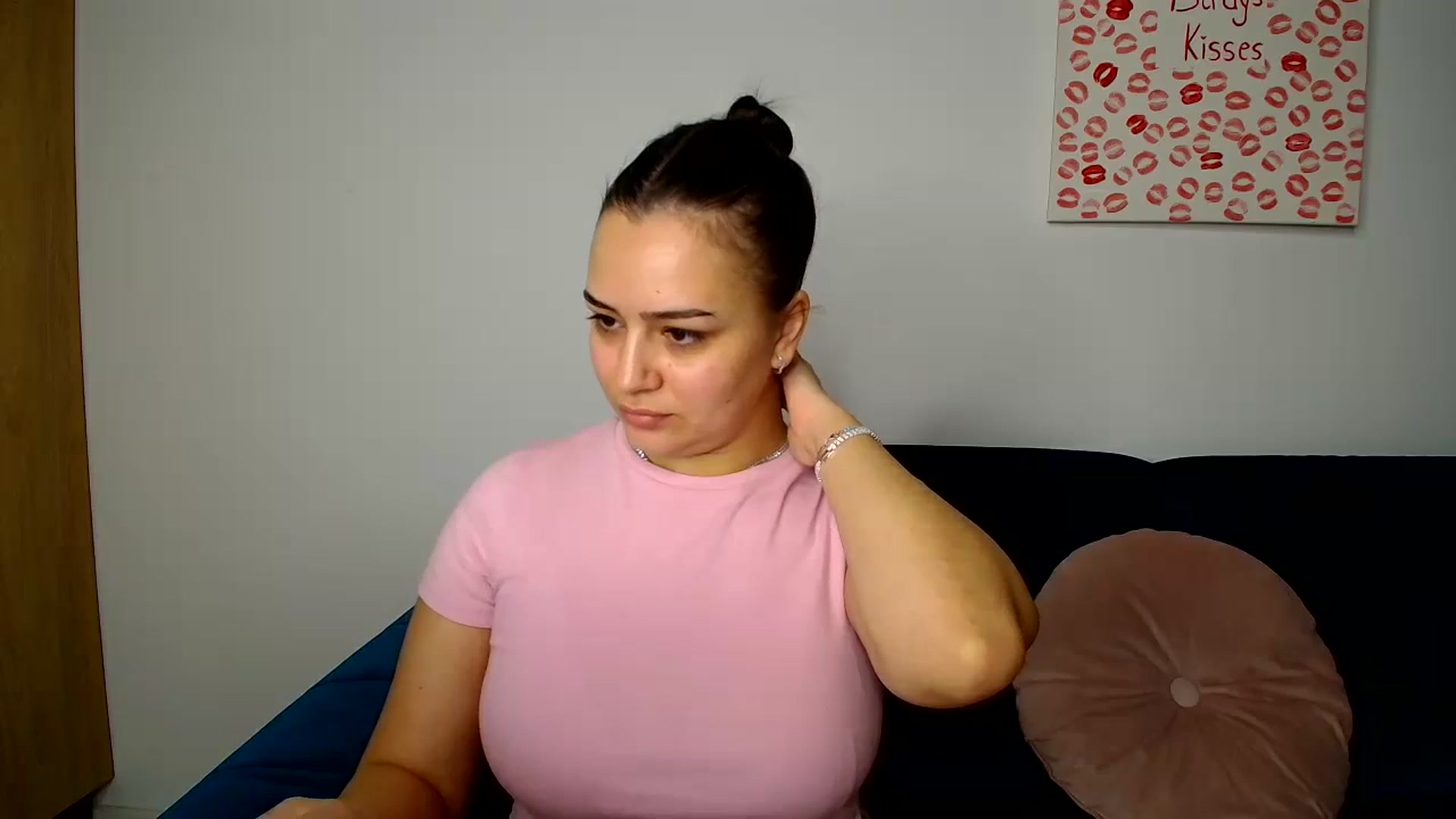 Gallery image thumbnail from Miss_Noel's myfreecams stream on, 01/03/2024, 16:39 image 16 of 20