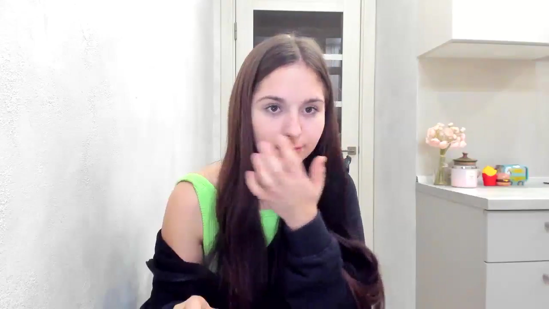 Gallery image thumbnail from Miss_Peach_'s myfreecams stream on, 03/11/2026, 18:35 image 9 of 20
