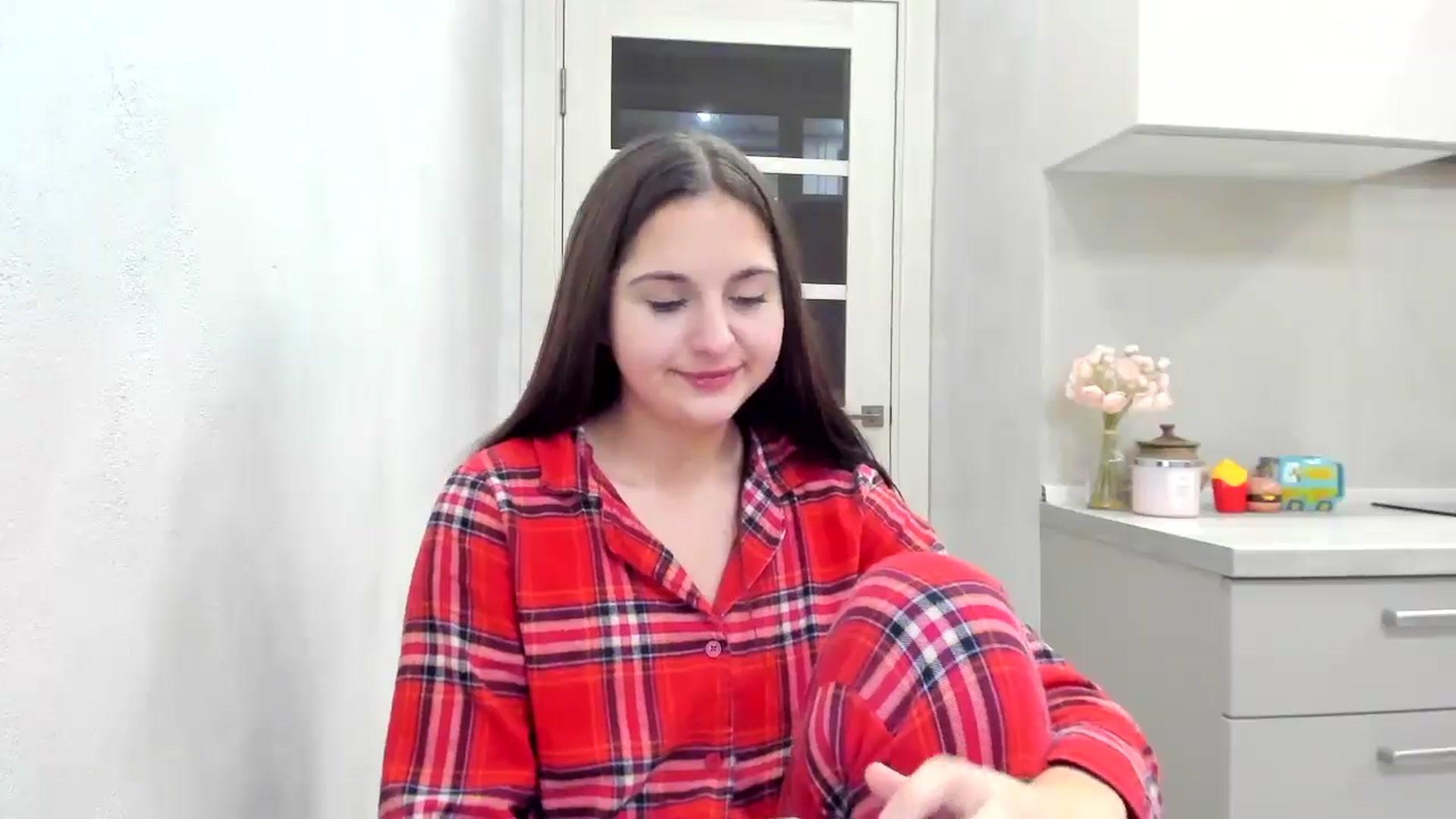 Gallery image thumbnail from Miss_Peach_'s myfreecams stream on, 03/16/2026, 17:44 image 14 of 20