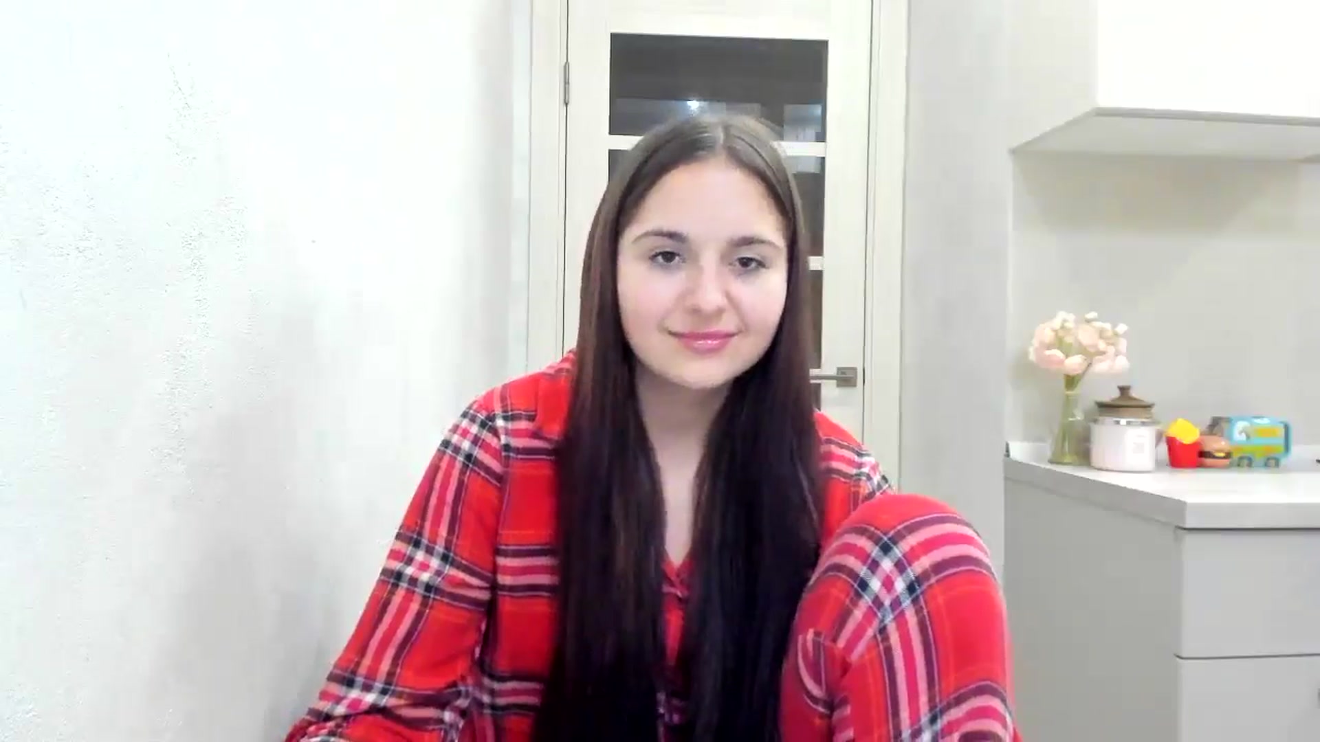 Gallery image thumbnail from Miss_Peach_'s myfreecams stream on, 03/16/2026, 20:04 image 4 of 20