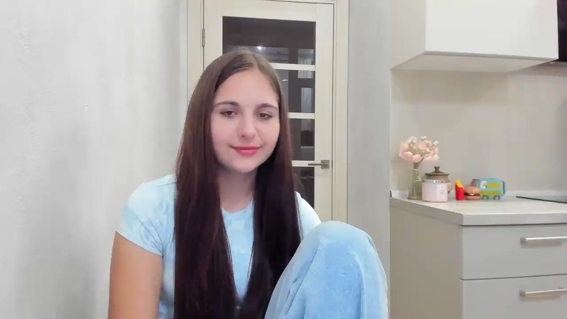 Gallery image thumbnail from Miss_Peach_'s myfreecams stream on, 03/19/2026, 18:55 image 11 of 20