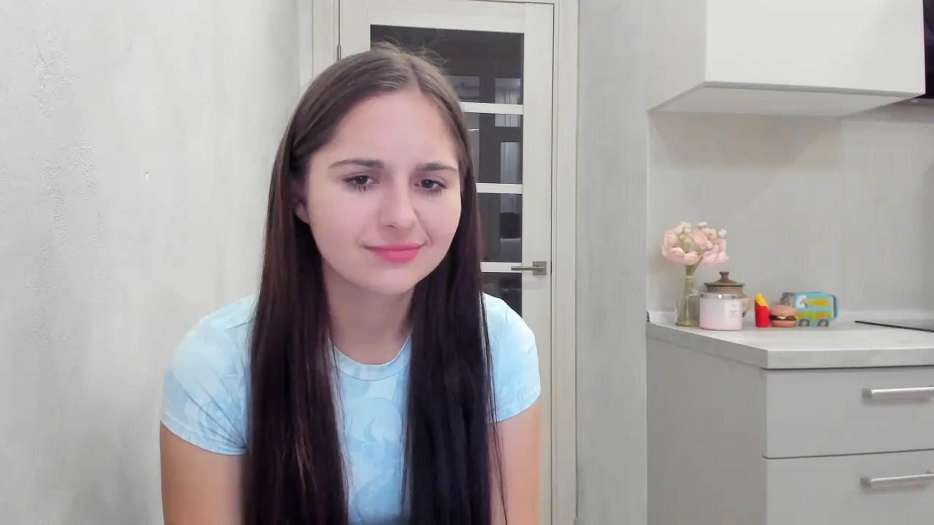 Gallery image thumbnail from Miss_Peach_'s myfreecams stream on, 03/19/2026, 20:08 image 18 of 20