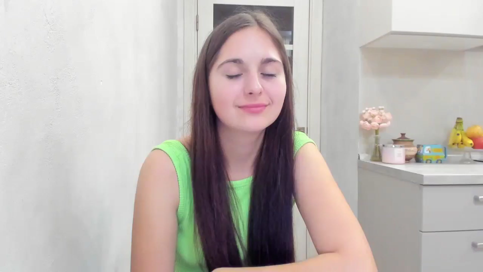 Gallery image thumbnail from Miss_Peach_'s myfreecams stream on, 03/20/2026, 19:34 image 17 of 20