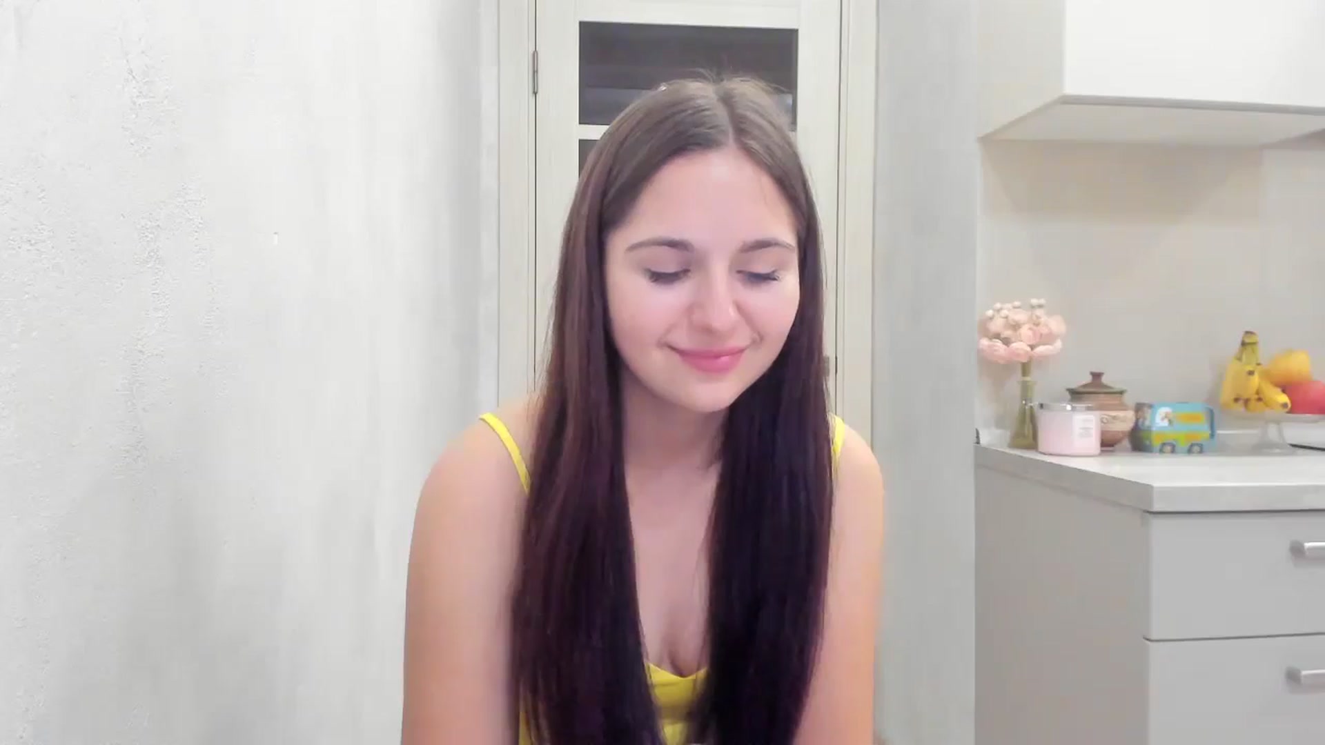 Gallery image thumbnail from Miss_Peach_'s myfreecams stream on, 03/21/2026, 19:32 image 15 of 20