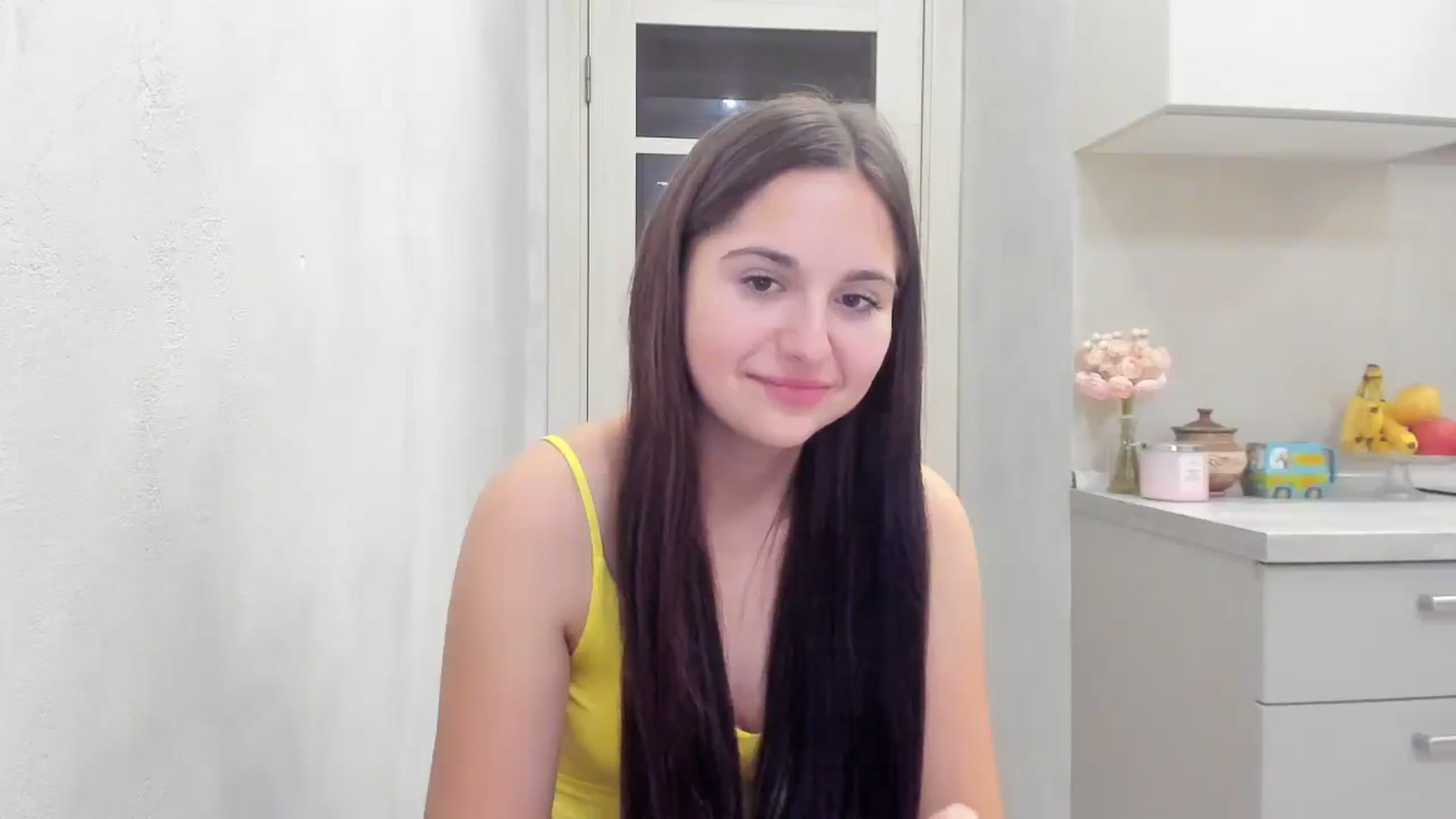 Gallery image thumbnail from Miss_Peach_'s myfreecams stream on, 03/21/2026, 19:32 image 19 of 20